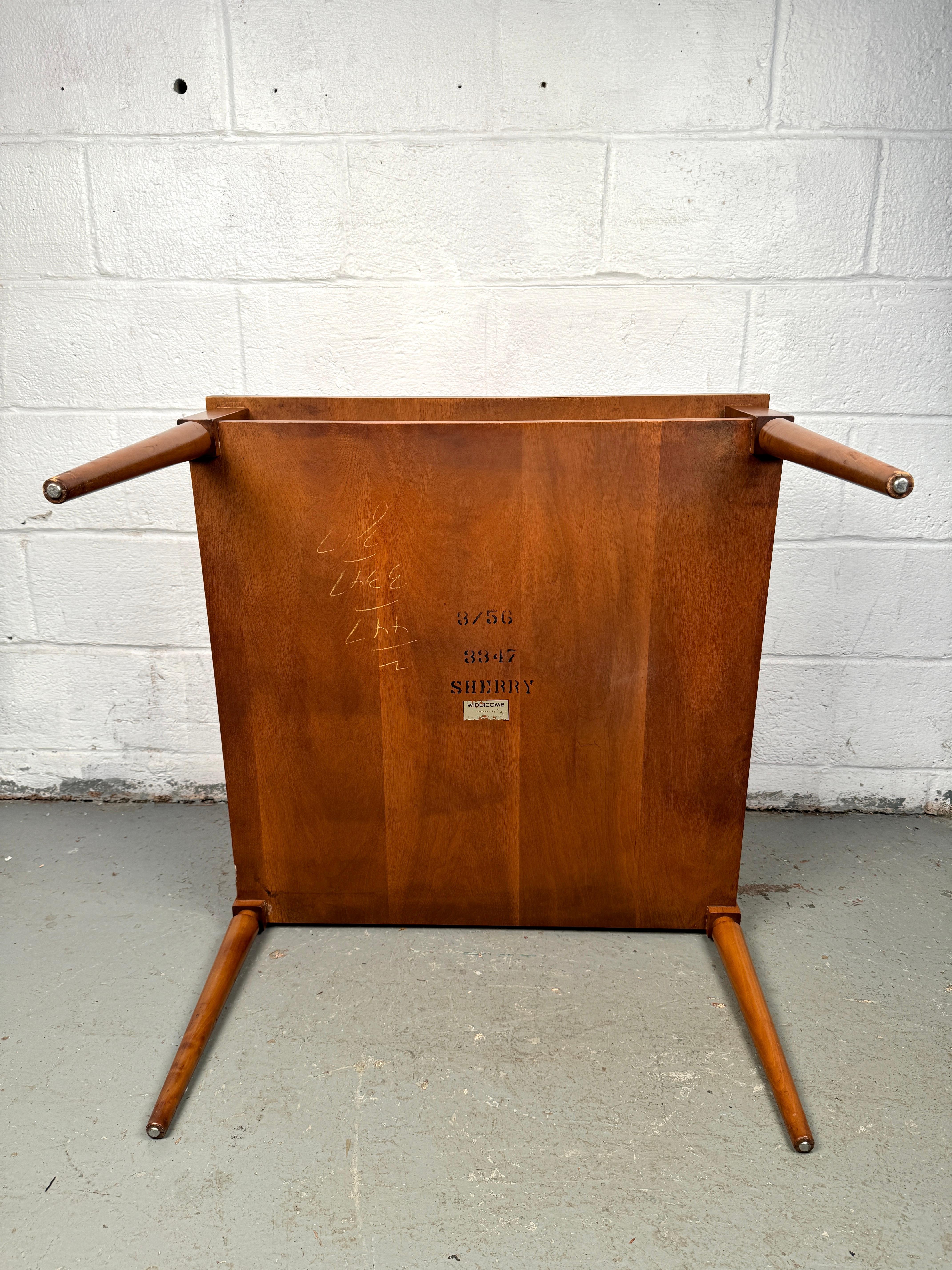 Table basse Sherry du milieu du siècle dernier par Widdcomb en vente 4