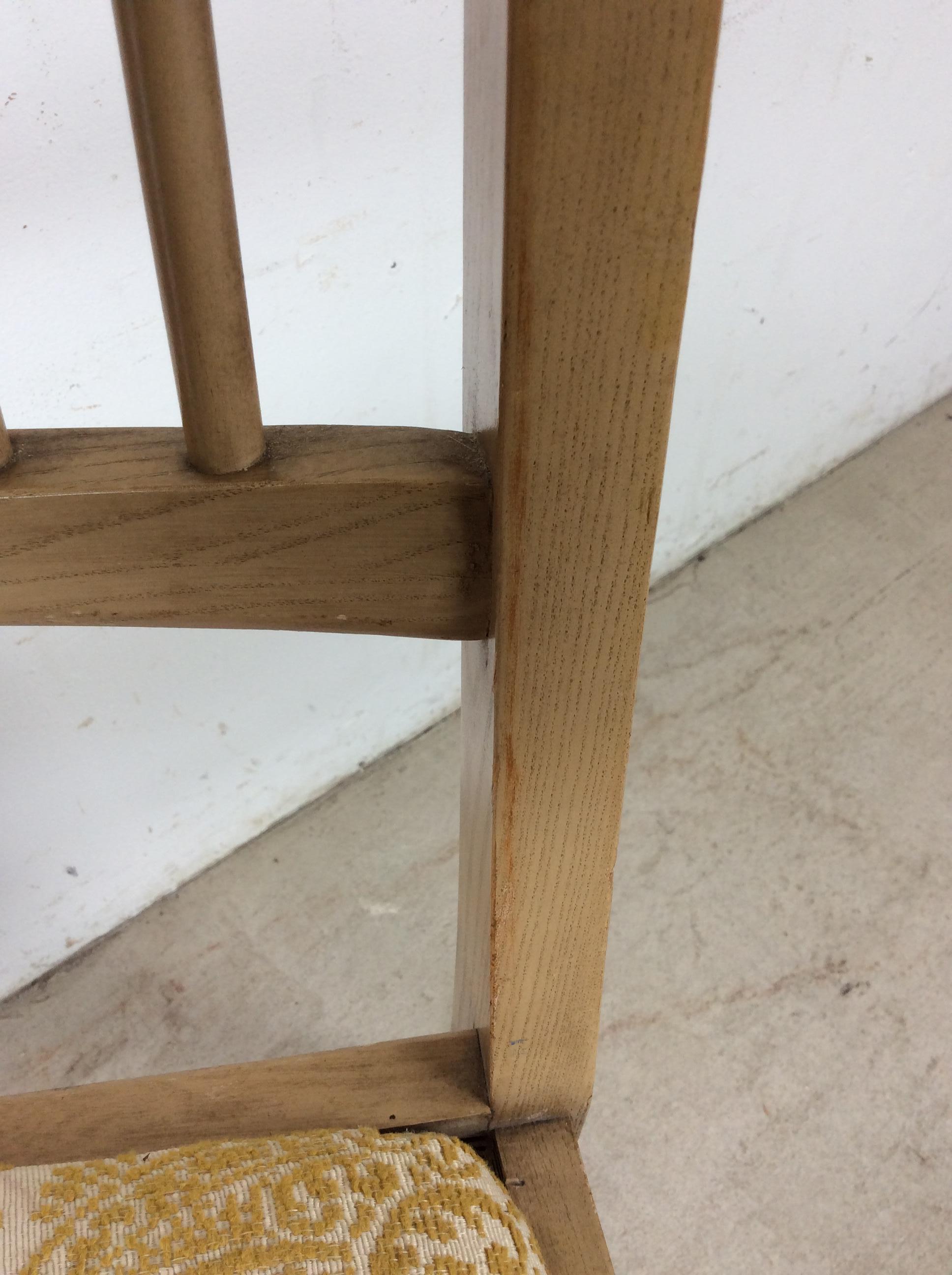 Mid Century Modern Side Chair with Limed Oak Finish im Angebot 3