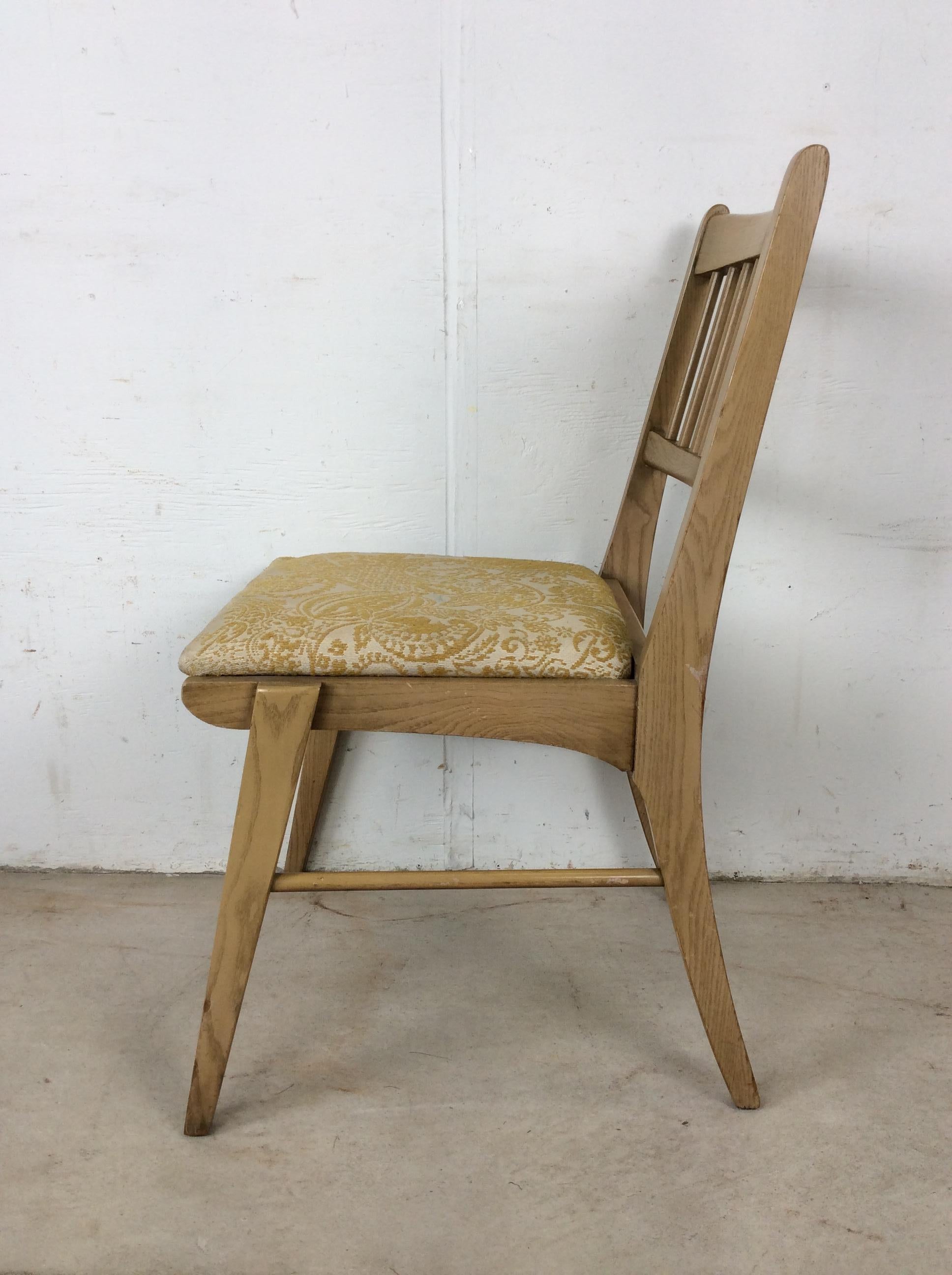 Mid Century Modern Side Chair with Limed Oak Finish im Angebot 6