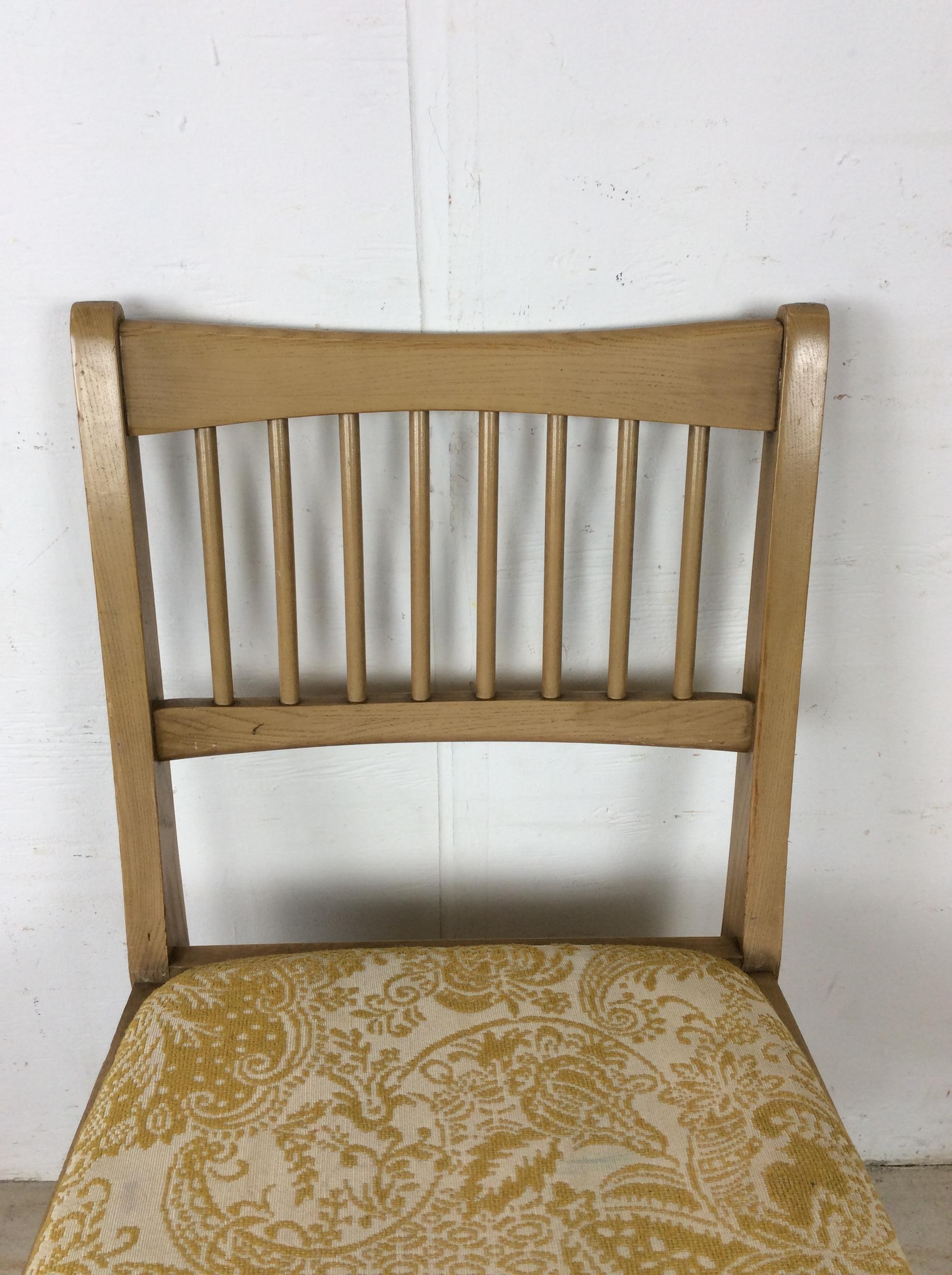 Mid Century Modern Side Chair with Limed Oak Finish (Moderne der Mitte des Jahrhunderts) im Angebot