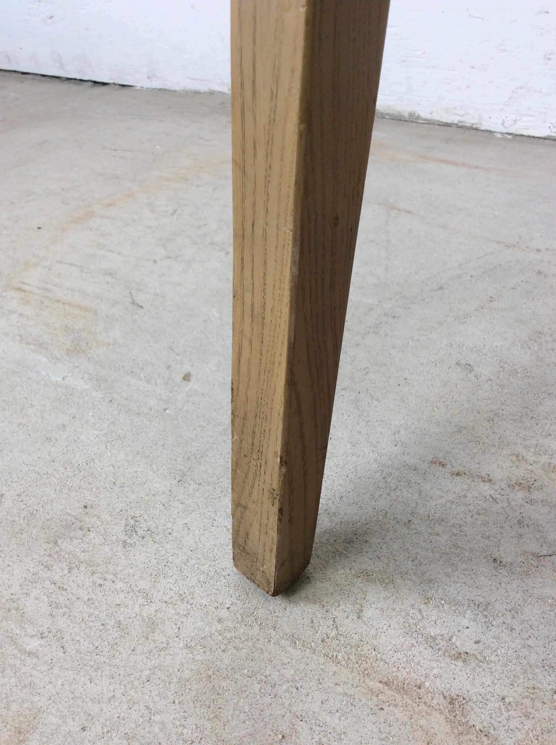 Mid Century Modern Side Chair with Limed Oak Finish im Angebot 1