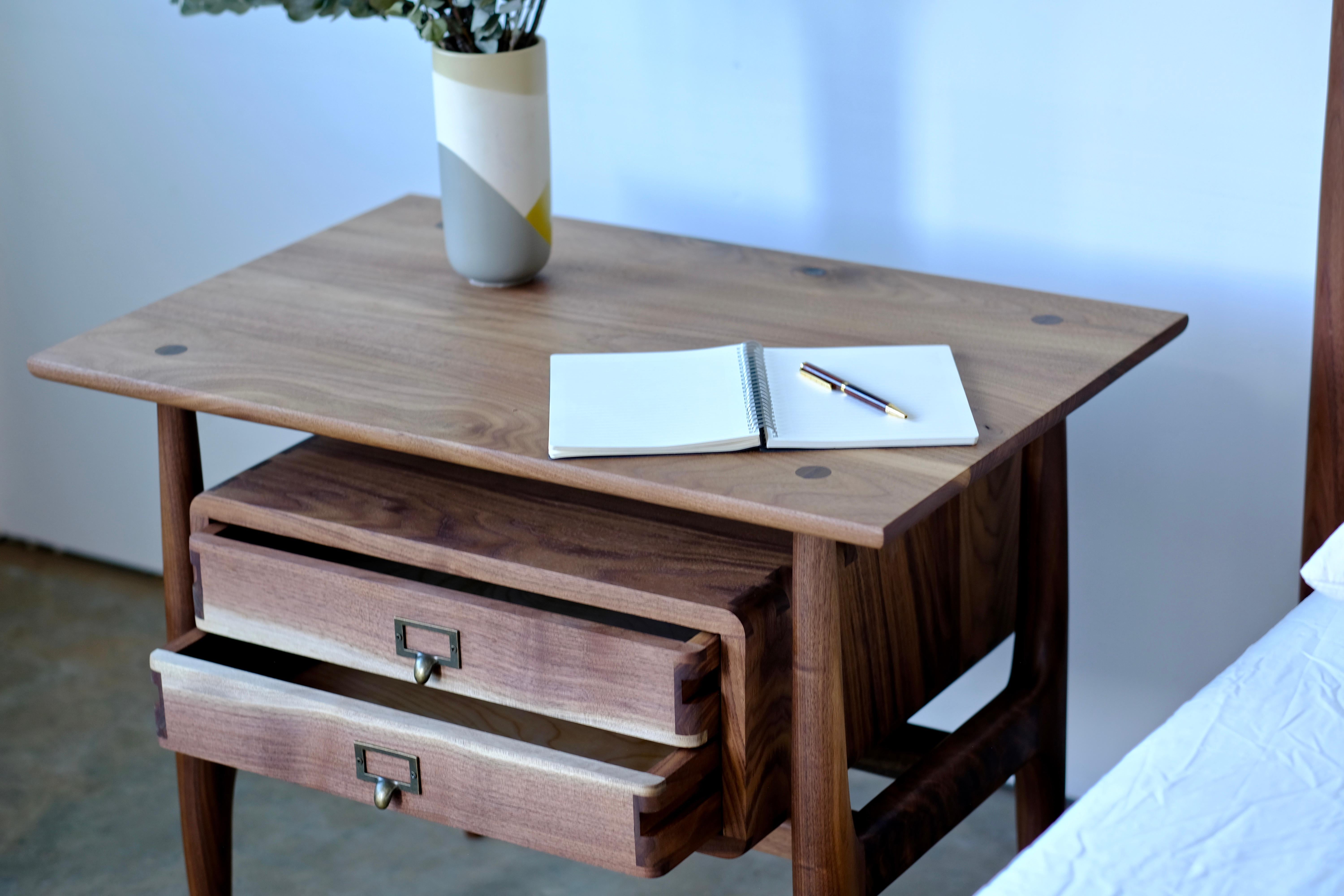 Mid Century modern Side Table and Night Stand  For Sale 9