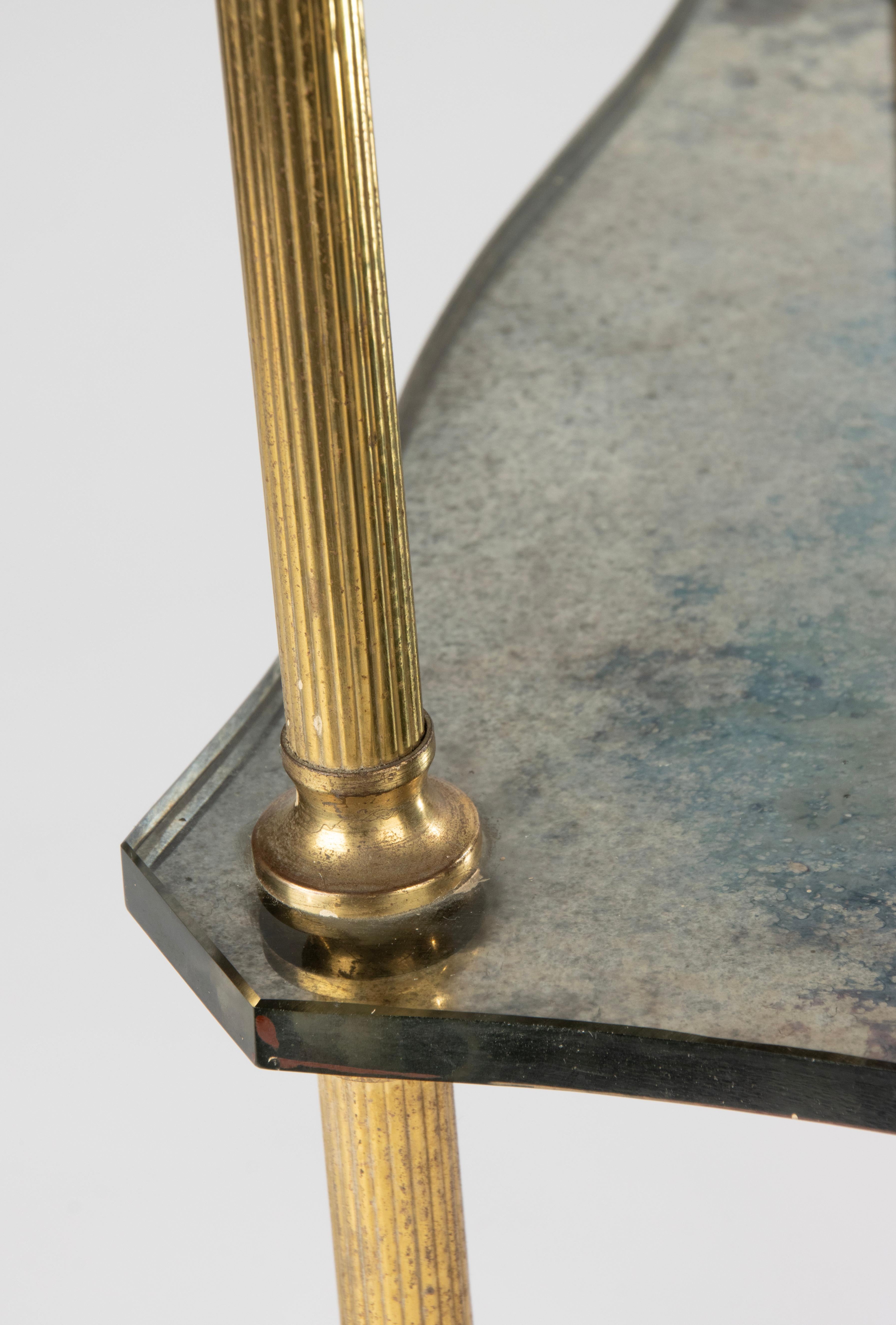 Mid-Century Modern Side Table - Brass and Clouded Glass In Good Condition For Sale In Casteren, Noord-Brabant