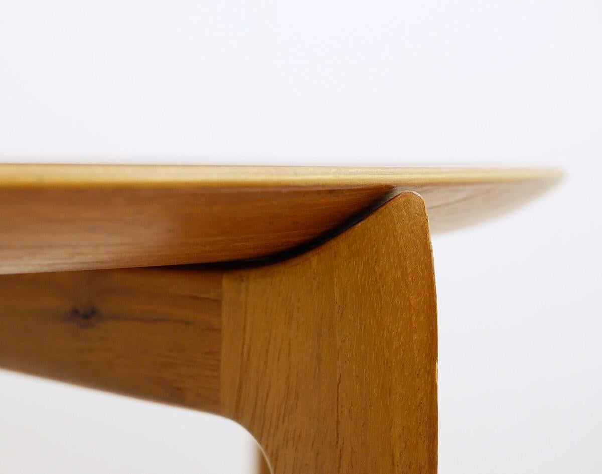 Danish Mid-Century Modern Side Table by Sven Aage Willumsen et H. Engholm, Fritz Hansen