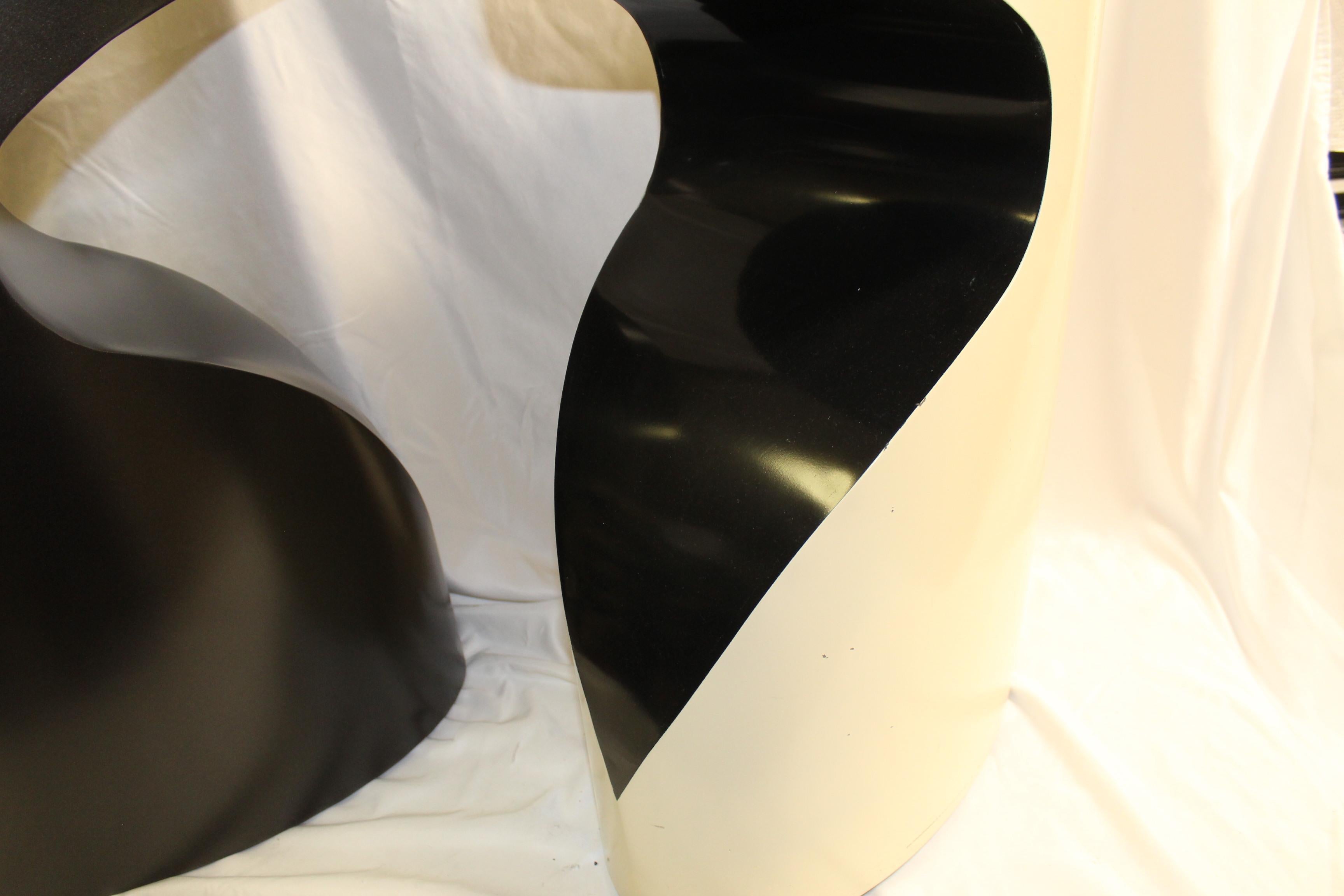Table d'appoint The Moderns  CUSTOM MADE tout en acier en vente 4