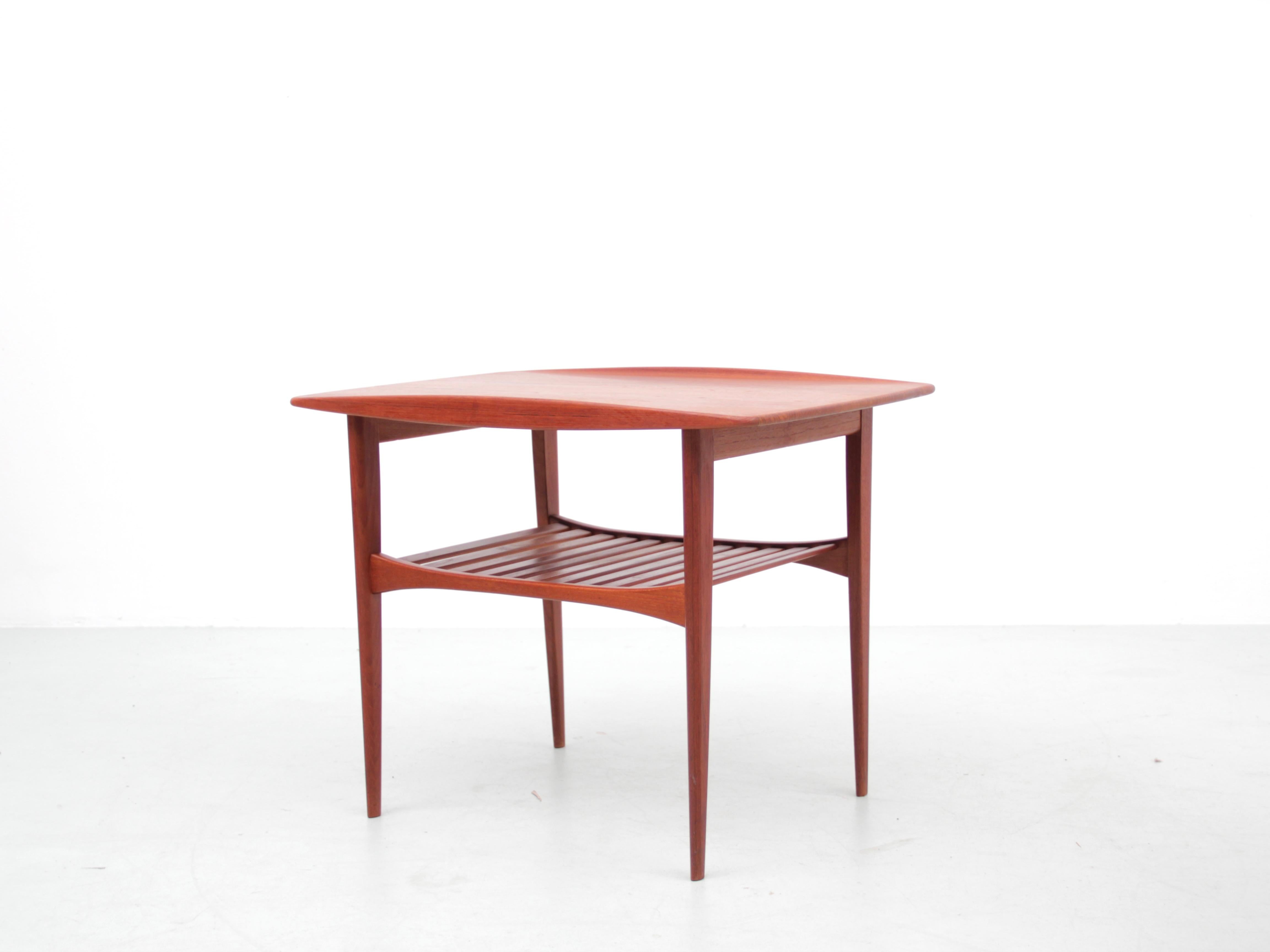 Scandinavian Modern Mid-Century Modern Side Table in Teak by Tove and Edvard Kindt-Larsen