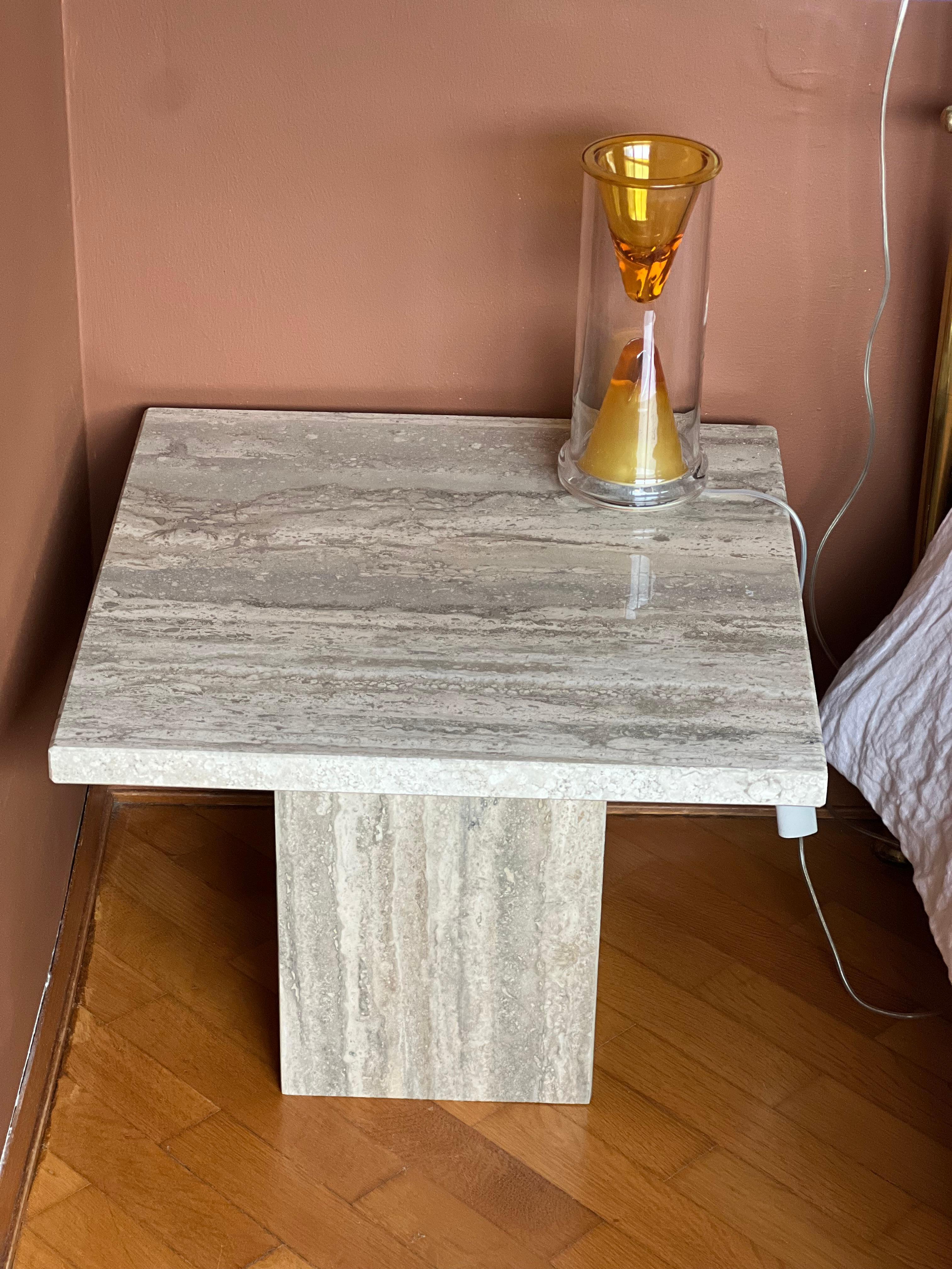Mid-Century Modern Side Table in Travertine, Decorative Piece, Urban Wabi Style In Good Condition For Sale In Milano, IT