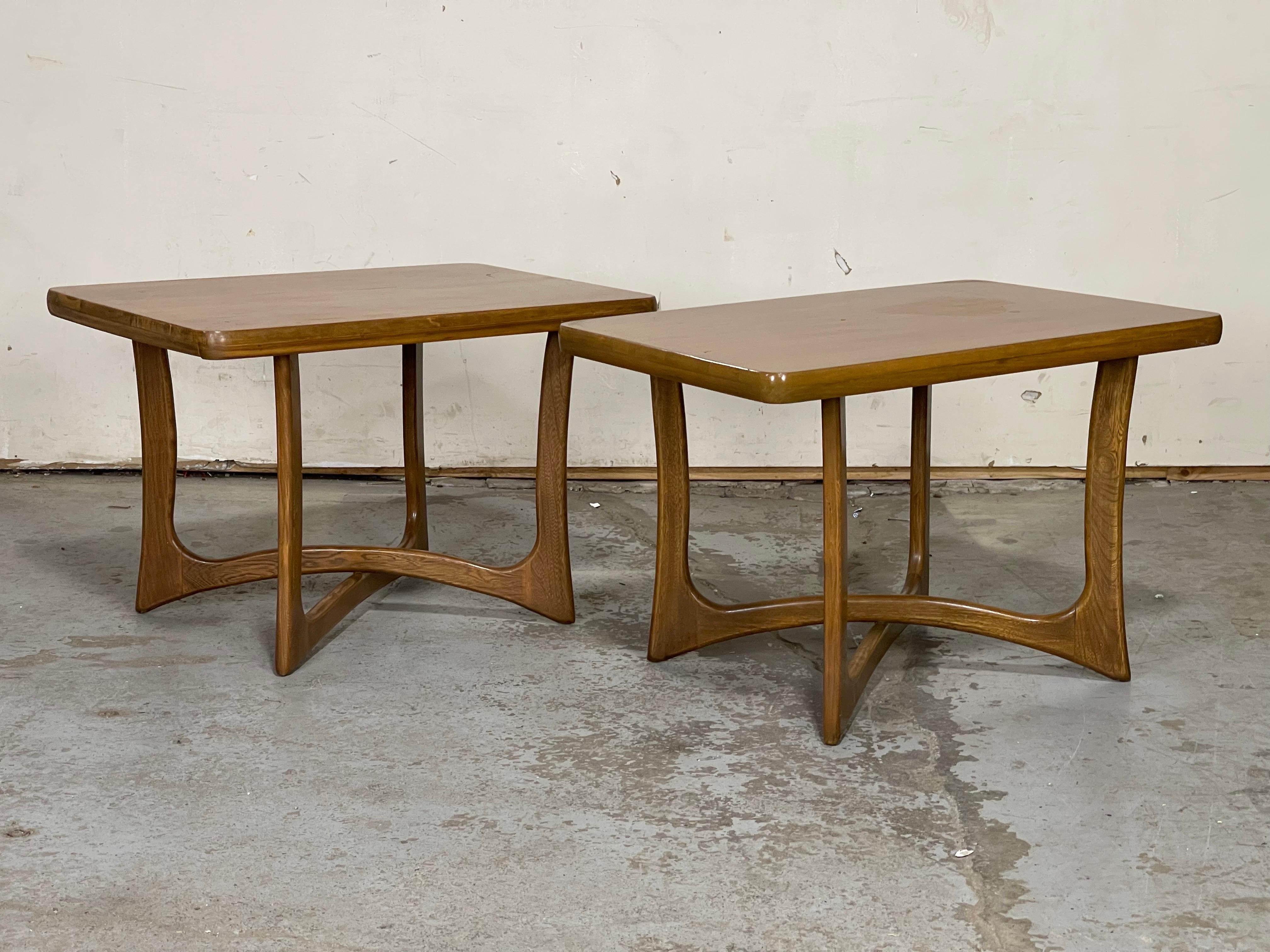 Mid-Century Modern Side Tables After Adrian Pearsall For Sale 2