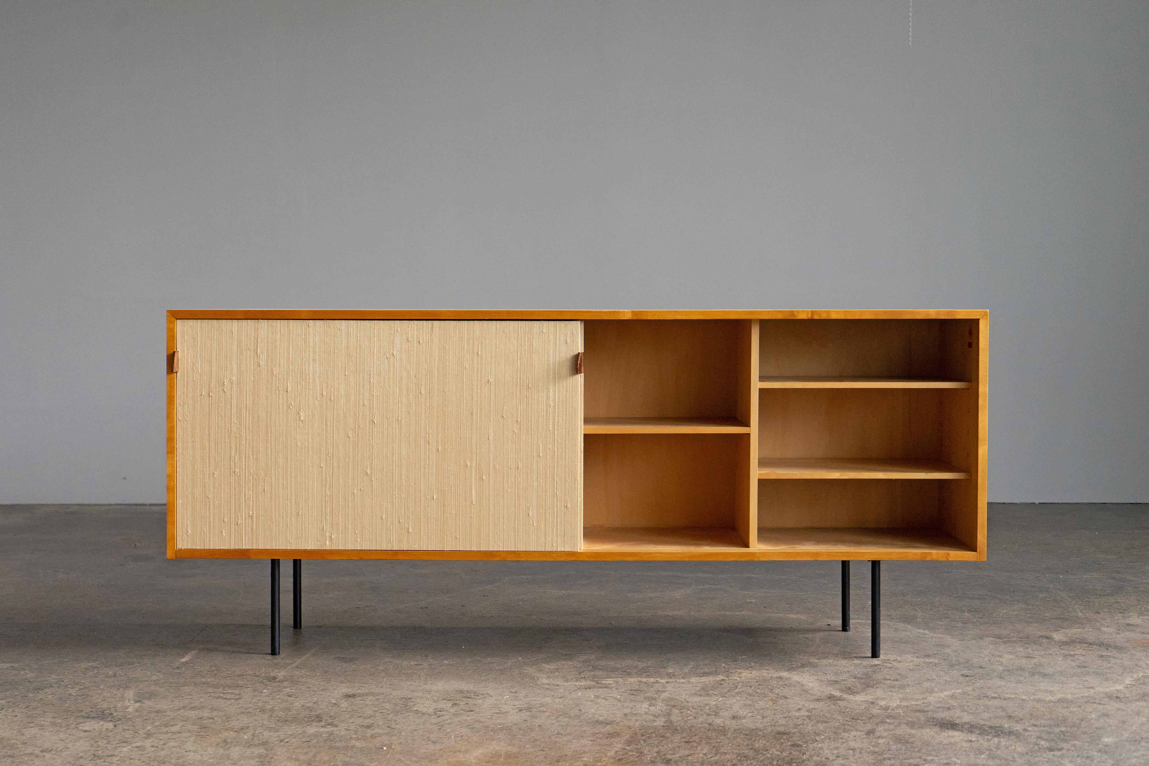 Mid-Century Modern Sideboard 116 by Florence Knoll for Knoll International, 1952 6