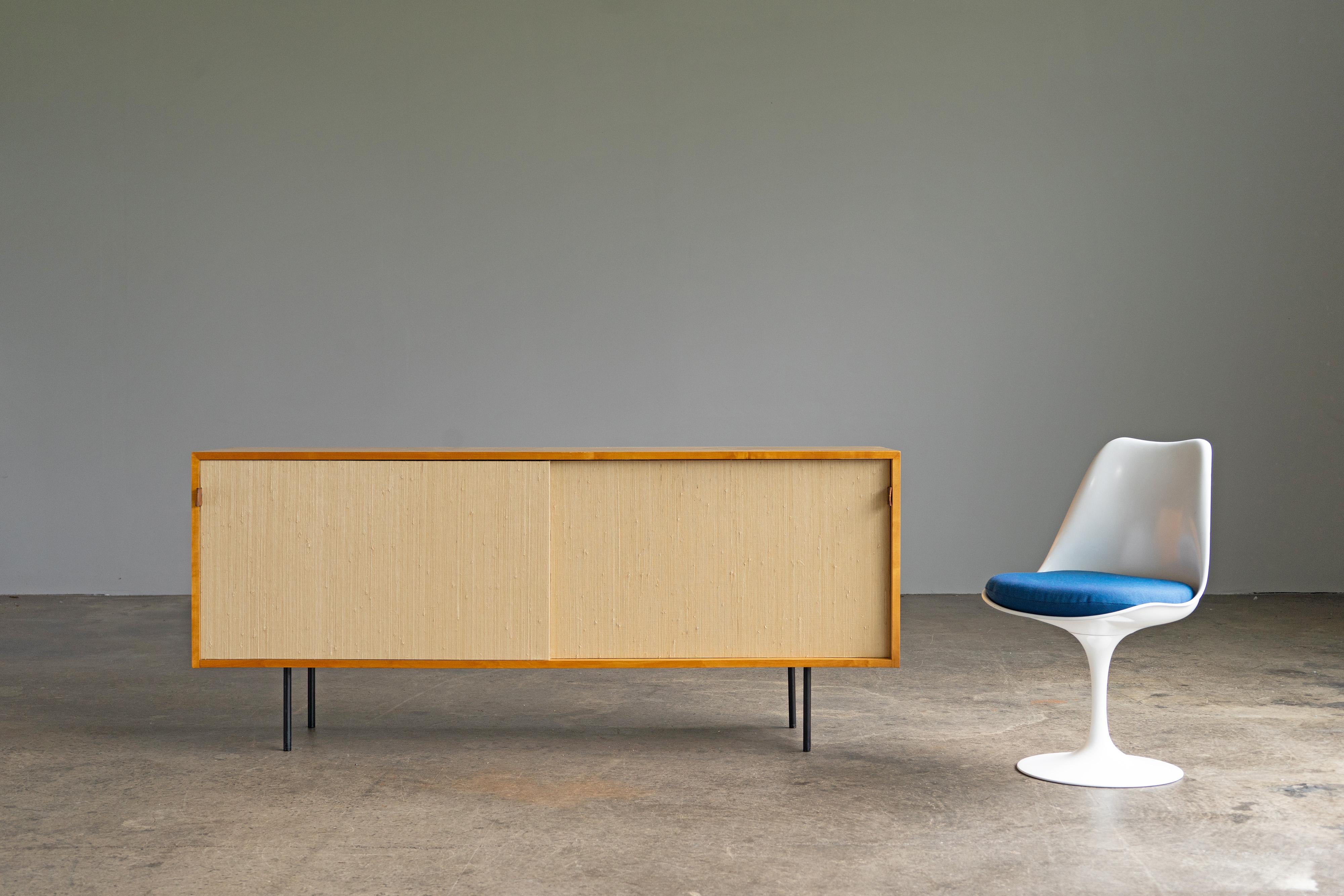 Mid-Century Modern Sideboard 116 by Florence Knoll for Knoll International, 1952 4