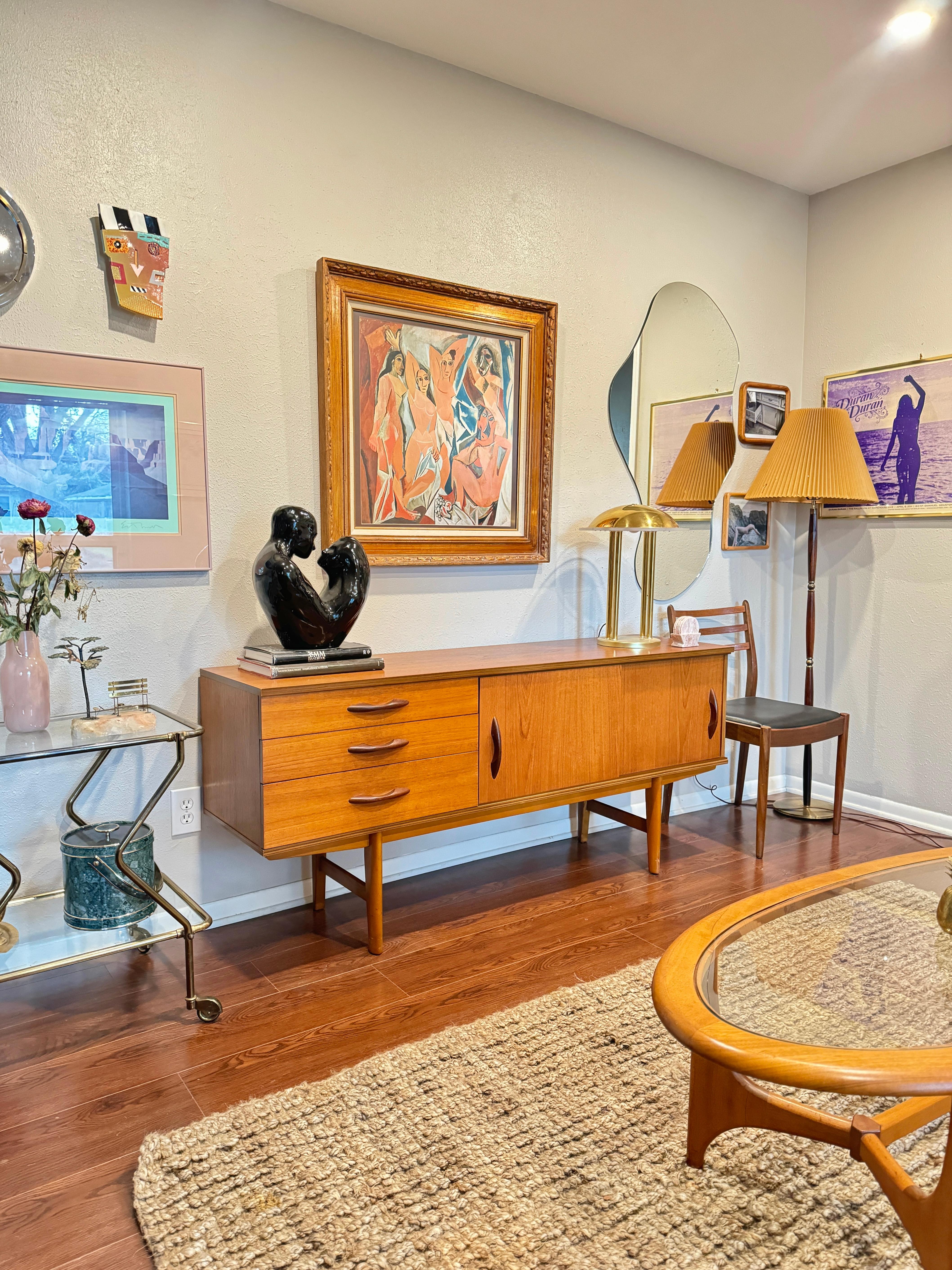 Mid century modern sideboard by Avalon, circa 1960s For Sale 2