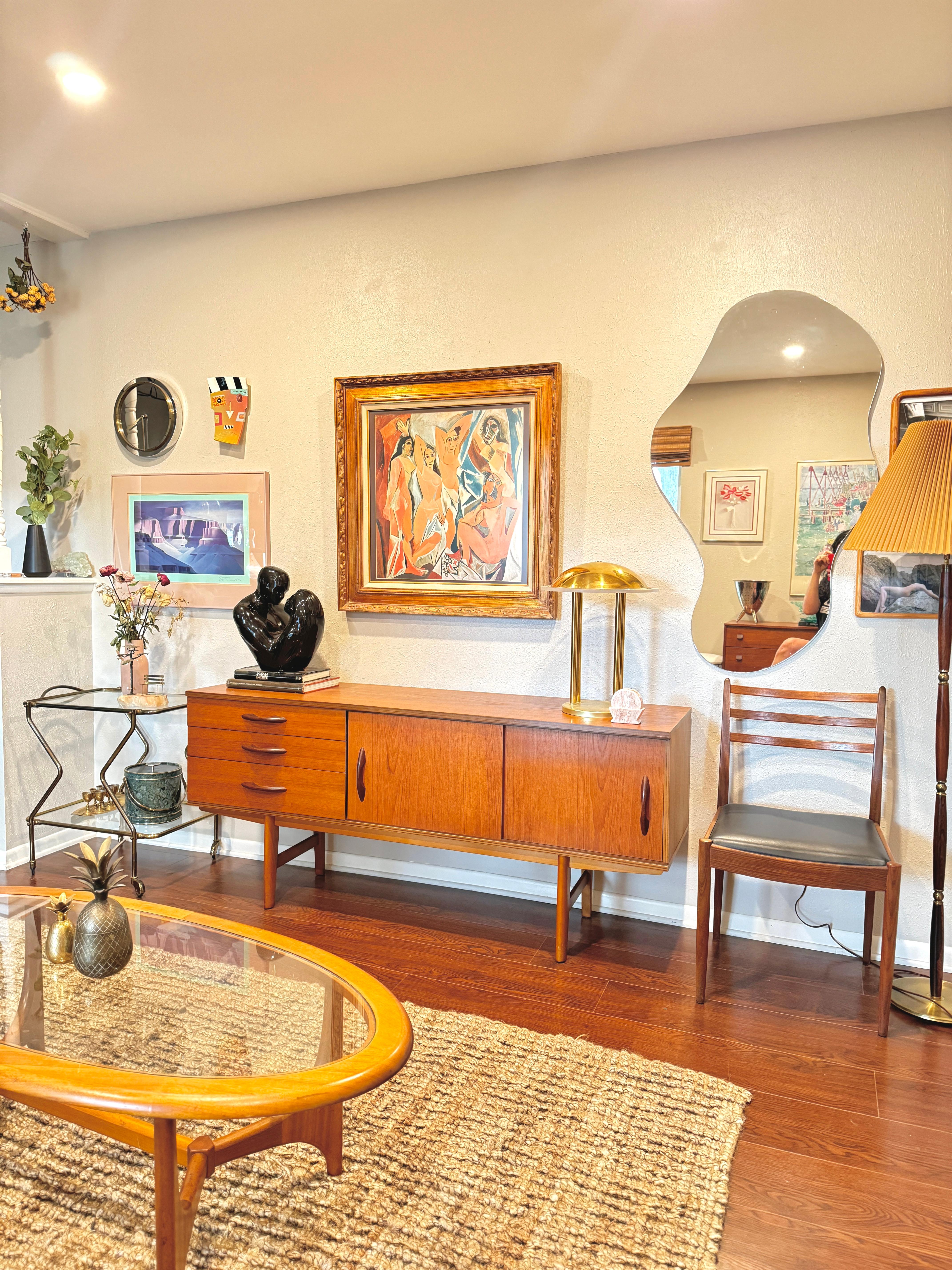Mid century modern sideboard by Avalon, circa 1960s For Sale 3