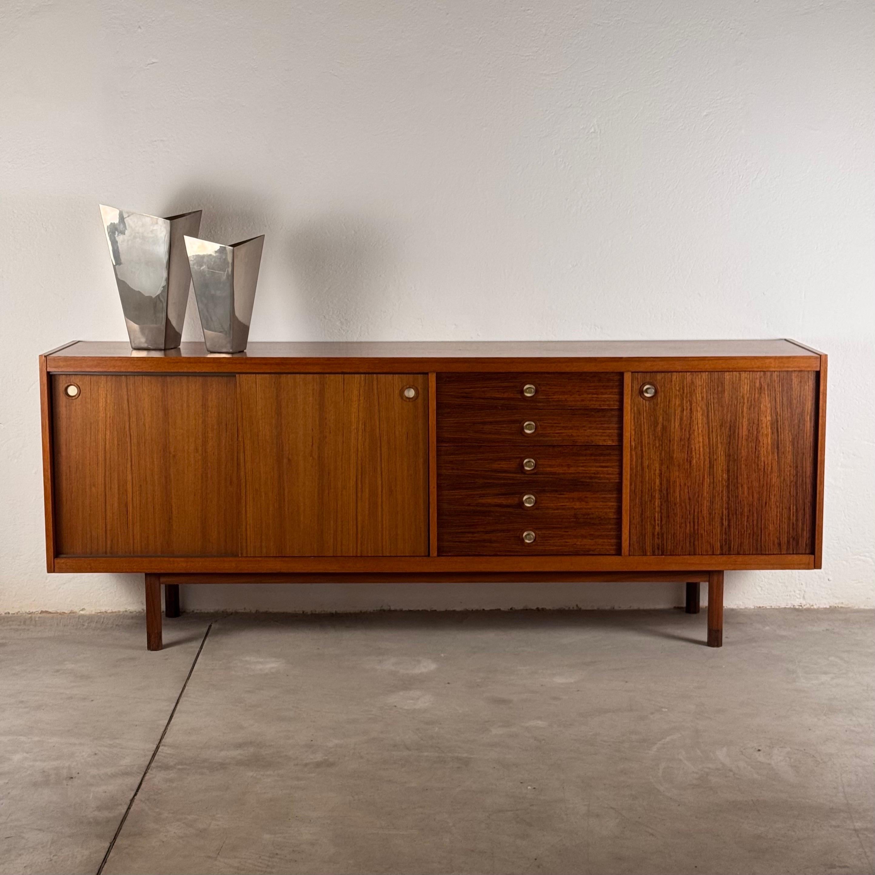 Mid-Century Modern Enfilade moderne du milieu du siècle dernier de George Coslin pour 3V Arredamenti, Italie, années 1960 en vente