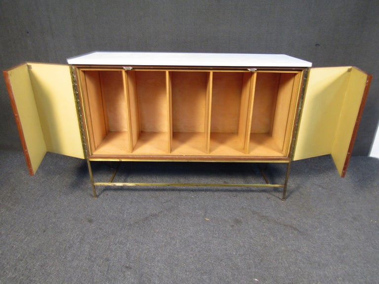 Mid-Century Modern Sideboard by Paul McCobb In Good Condition For Sale In Brooklyn, NY