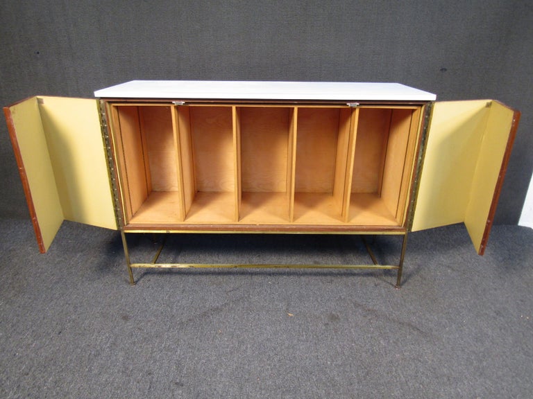 20th Century Mid-Century Modern Sideboard by Paul McCobb For Sale