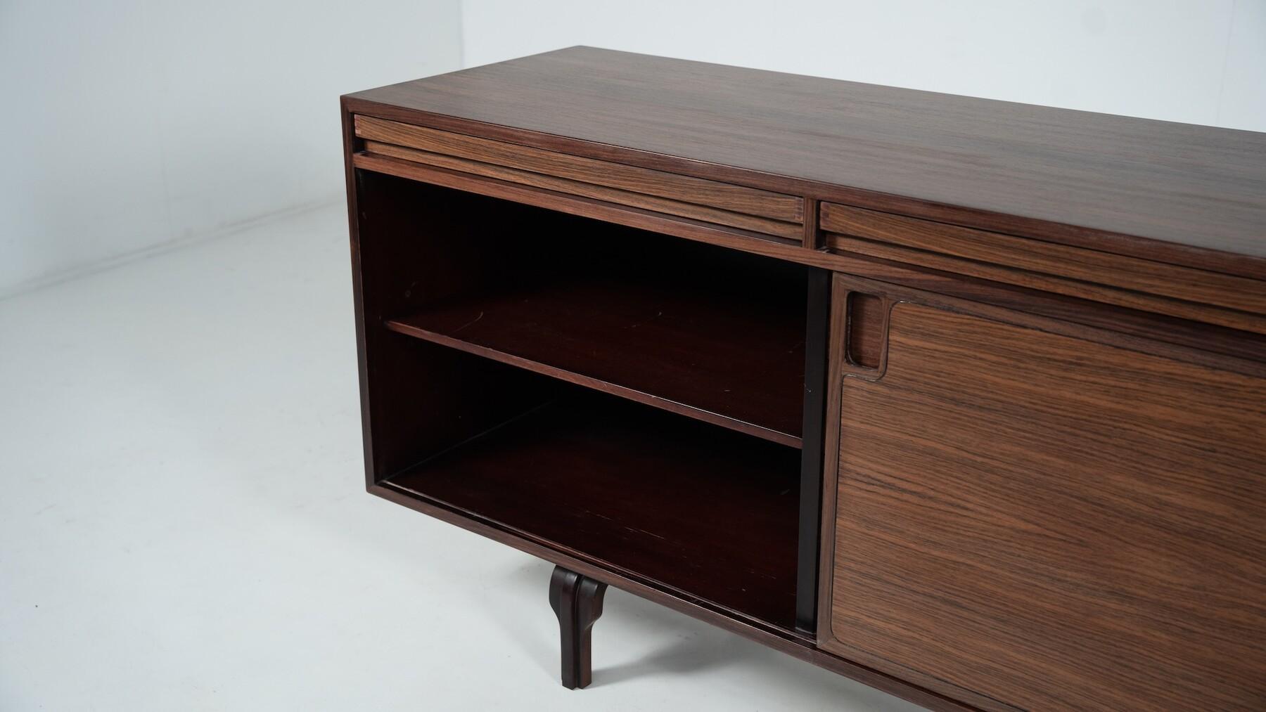 Modernes Sideboard der Jahrhundertmitte von Renato Magri für Cantieri Carugati, Italien, 1960er Jahre im Angebot 6