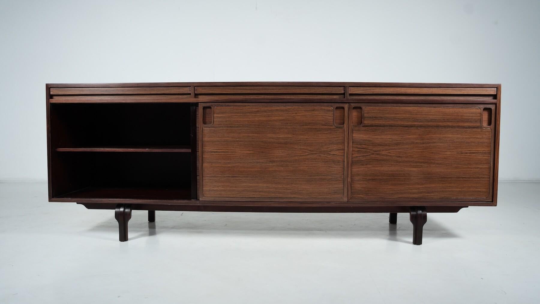 Modernes Sideboard der Jahrhundertmitte von Renato Magri für Cantieri Carugati, Italien, 1960er Jahre im Angebot 7