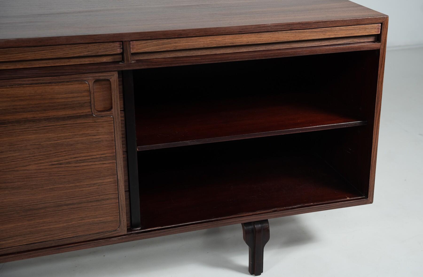 Modernes Sideboard der Jahrhundertmitte von Renato Magri für Cantieri Carugati, Italien, 1960er Jahre im Angebot 8