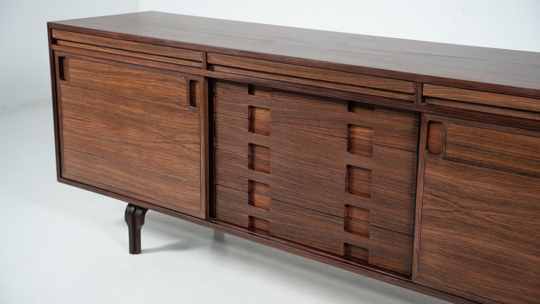 Modernes Sideboard der Jahrhundertmitte von Renato Magri für Cantieri Carugati, Italien, 1960er Jahre im Zustand „Gut“ im Angebot in Brussels, BE