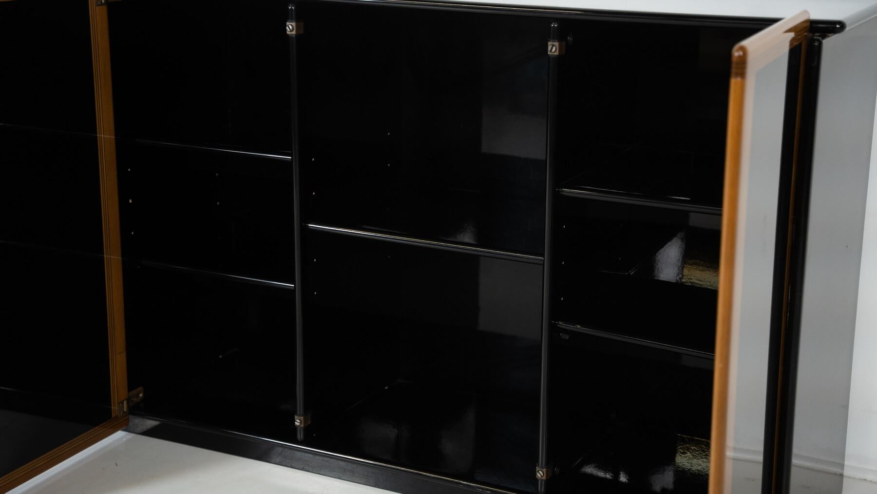 Fine XX secolo Credenza moderna di metà secolo di Tobia Scarpa, anni '70 in vendita