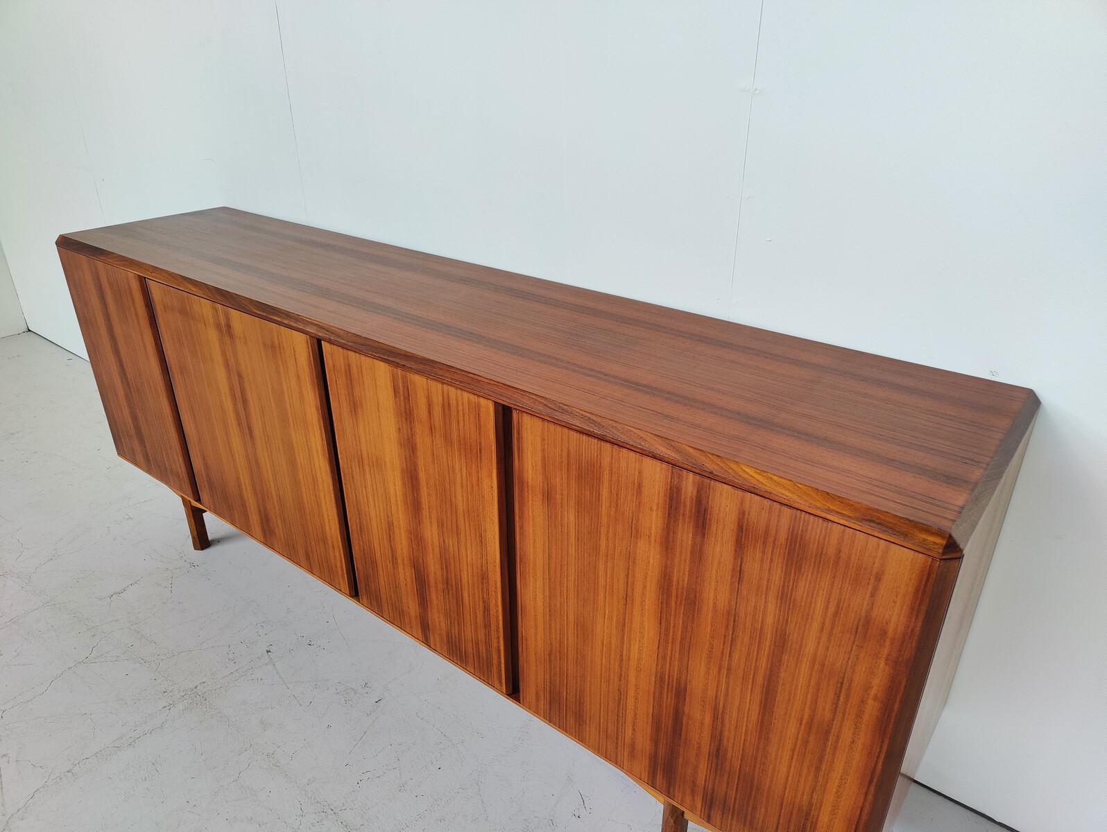 Mid-Century Modern Sideboard by Valenti, Italy, 1970s For Sale 2