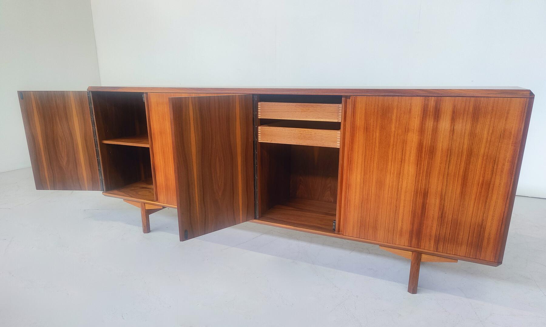 Mid-Century Modern Sideboard by Valenti, Italy, 1970s For Sale 3