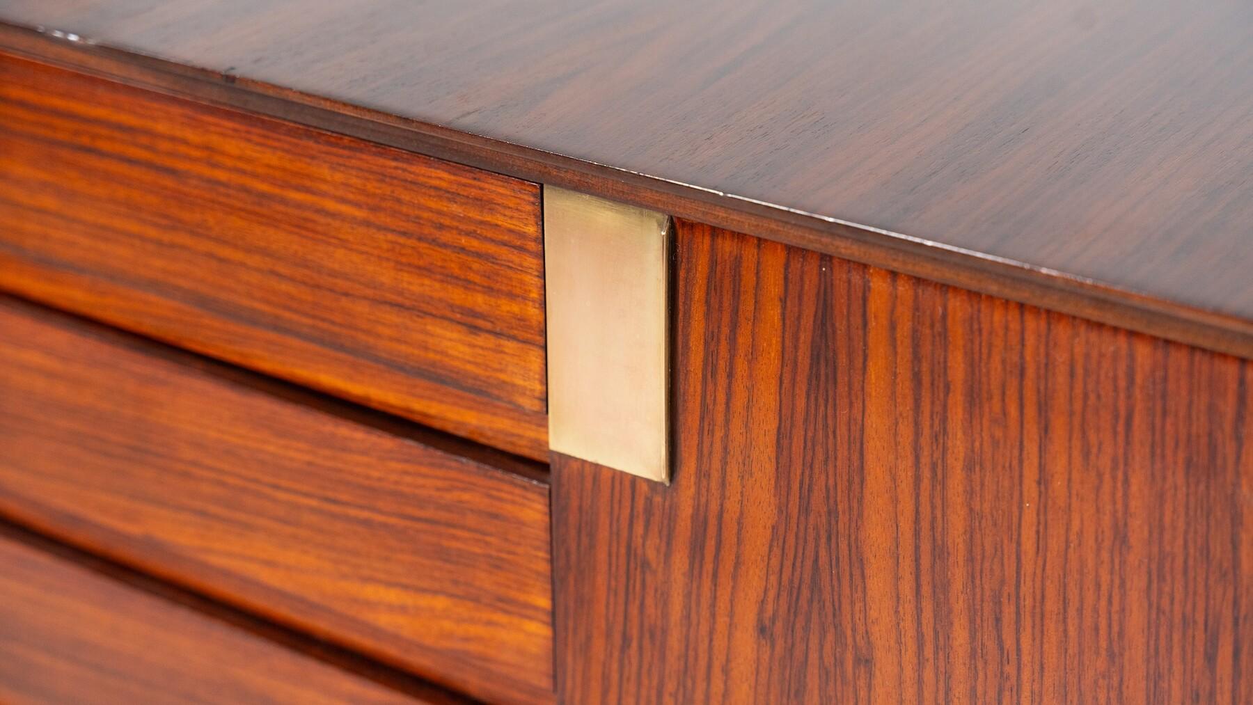 Credenza moderna di metà secolo di Vittorio Dassi, Italia, anni '50 in vendita 11