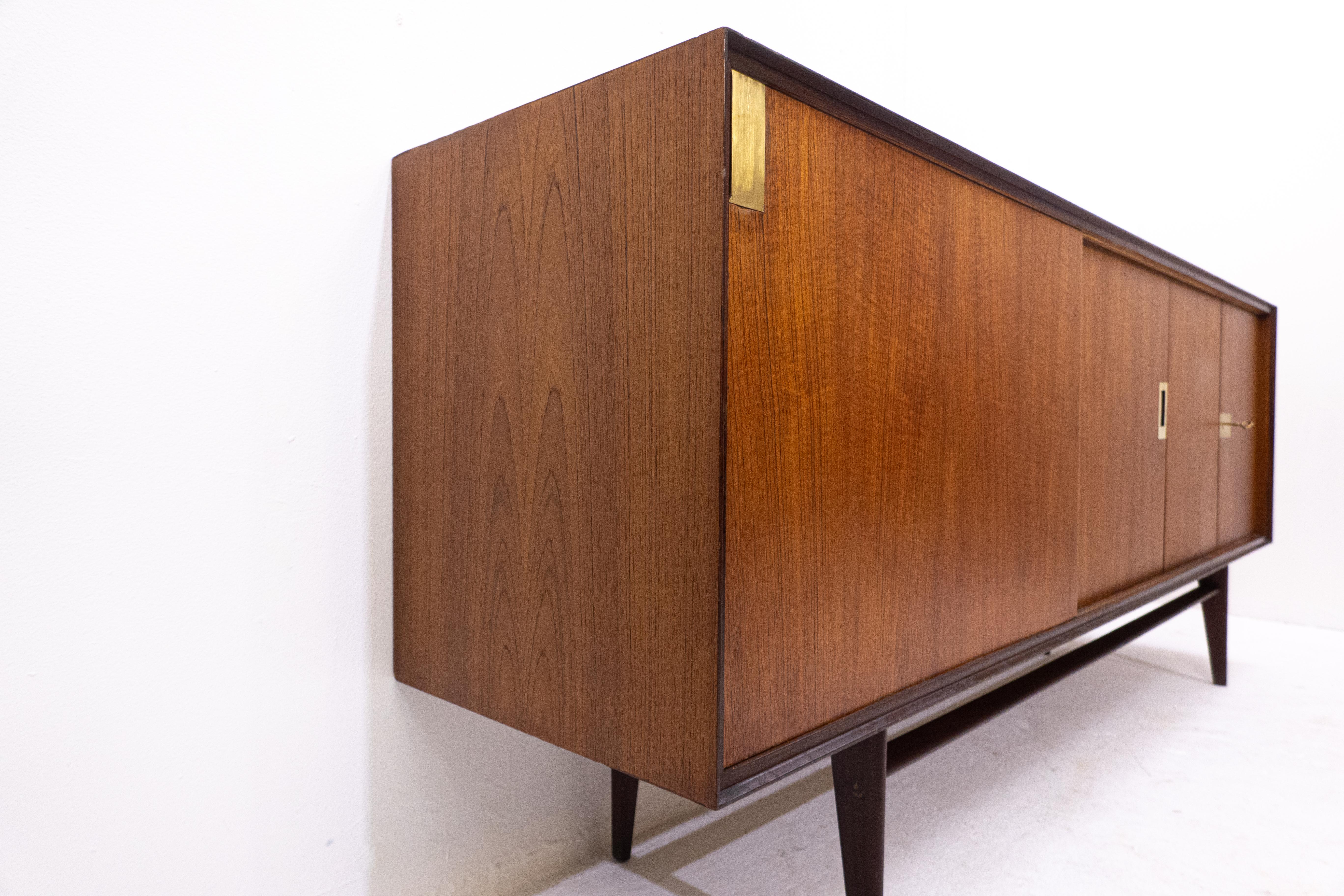 Mid-Century Modern Sideboard by Vittorio Dassi, Italy, 1950s For Sale 3