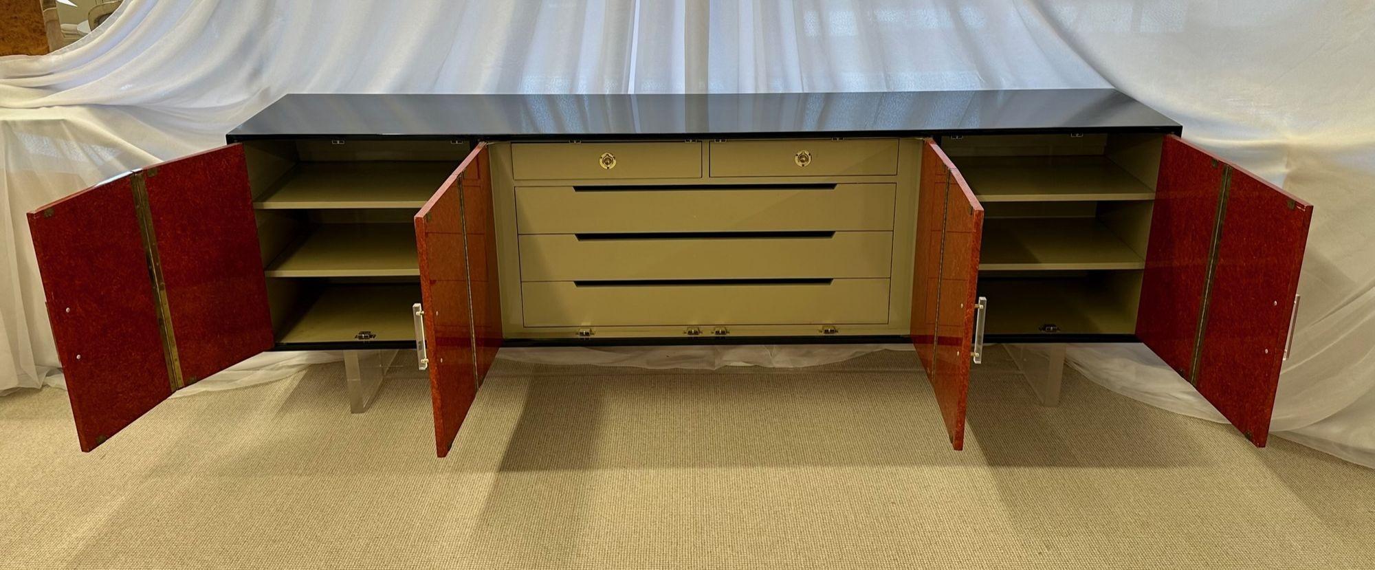 Mid-Century Modern Sideboard / Credenza, Red Lacquered and Ebony For Sale 7
