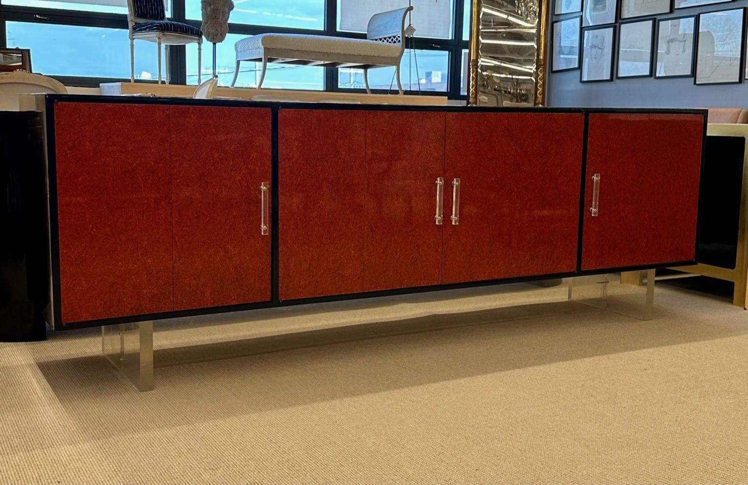 Mid-Century Modern Sideboard / Credenza, Red Lacquered and Ebony For Sale 1