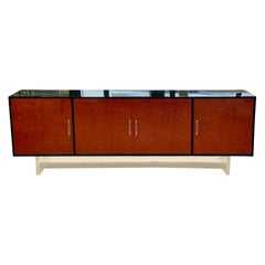 Credenza / credenza moderna di metà secolo, laccata rossa e in ebano