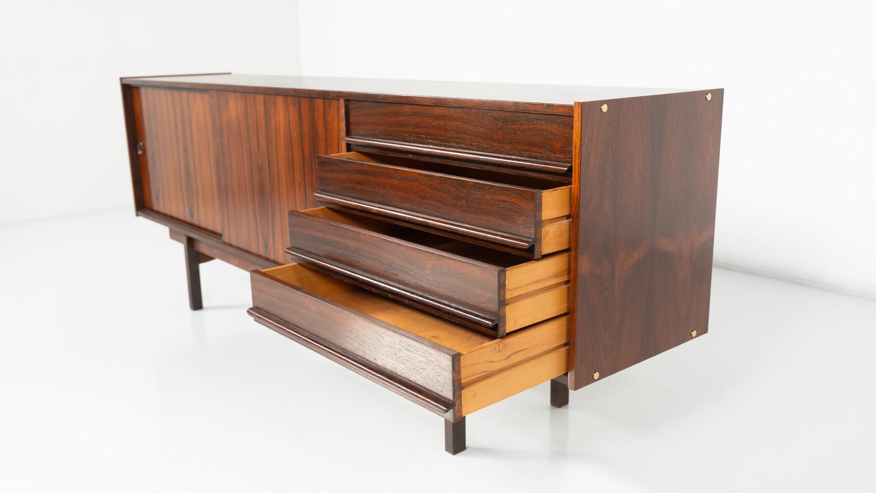 Credenza moderna di metà secolo in vendita 2