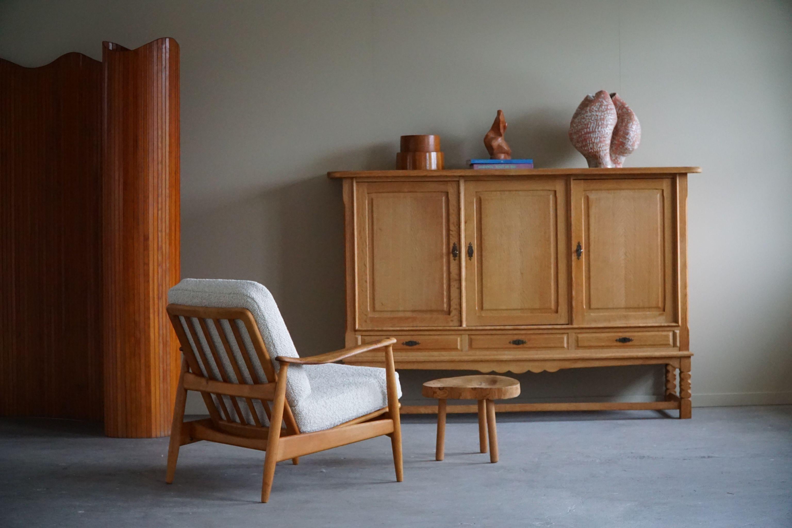 Mid-Century Modern Sideboard in Solid Oak, Made by a Danish Cabinetmaker, 1960s In Good Condition In Odense, DK