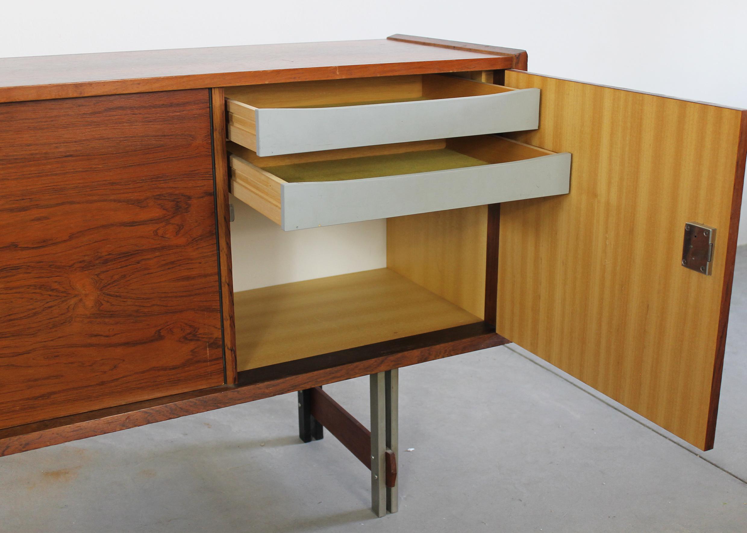 Mid-Century Modern Sideboard in Wood and Metal Italian Manufacture 1960s 6