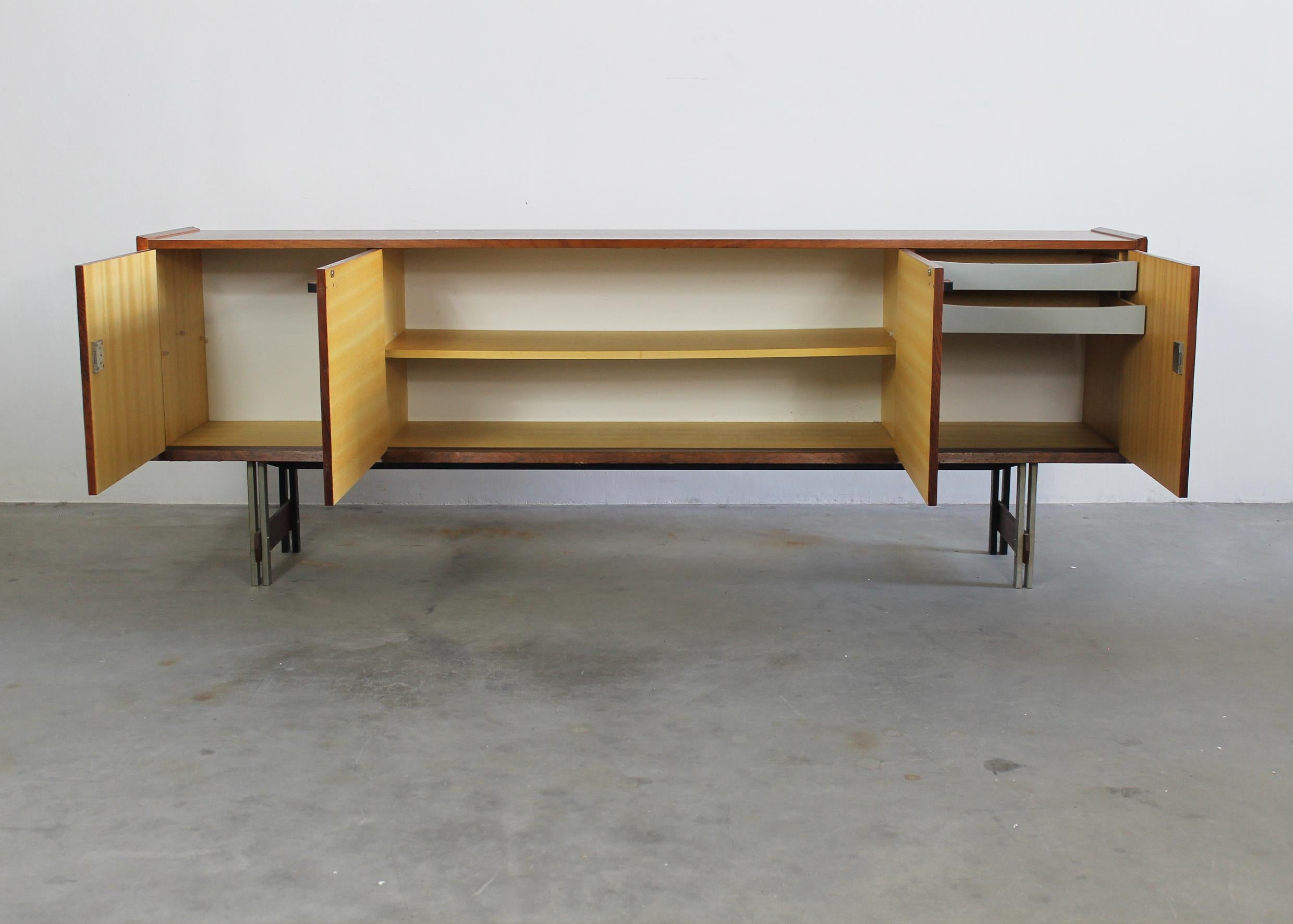 Mid-Century Modern Sideboard in Wood and Metal Italian Manufacture 1960s 2