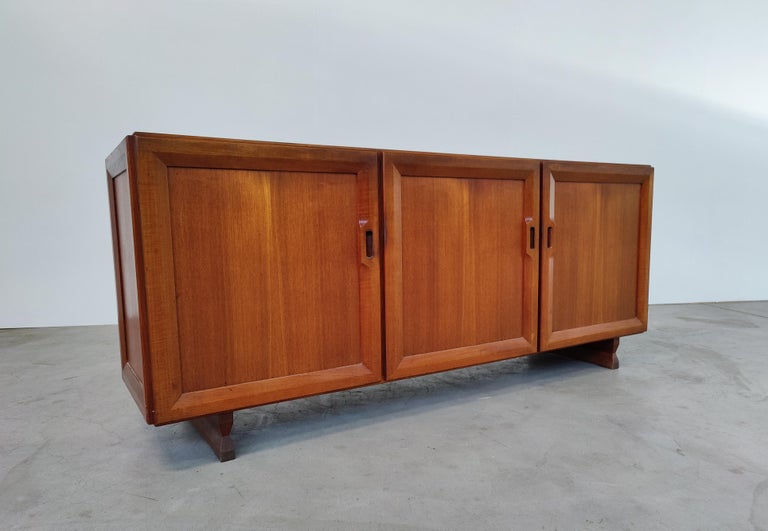Mid-Century Modern Sideboard MB 51 by Fanco Albini for Poggi, Italy, 1950s For Sale 8