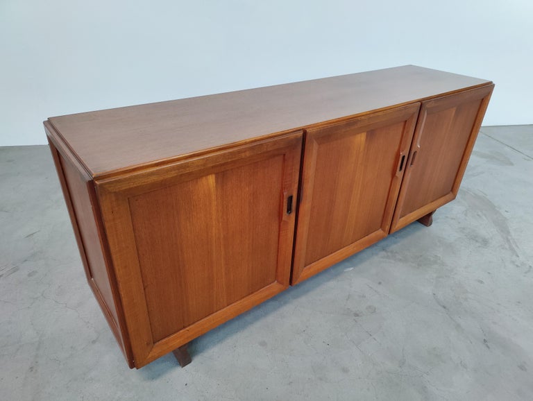 Mid-Century Modern Sideboard MB 51 by Fanco Albini for Poggi, Italy, 1950s For Sale 9
