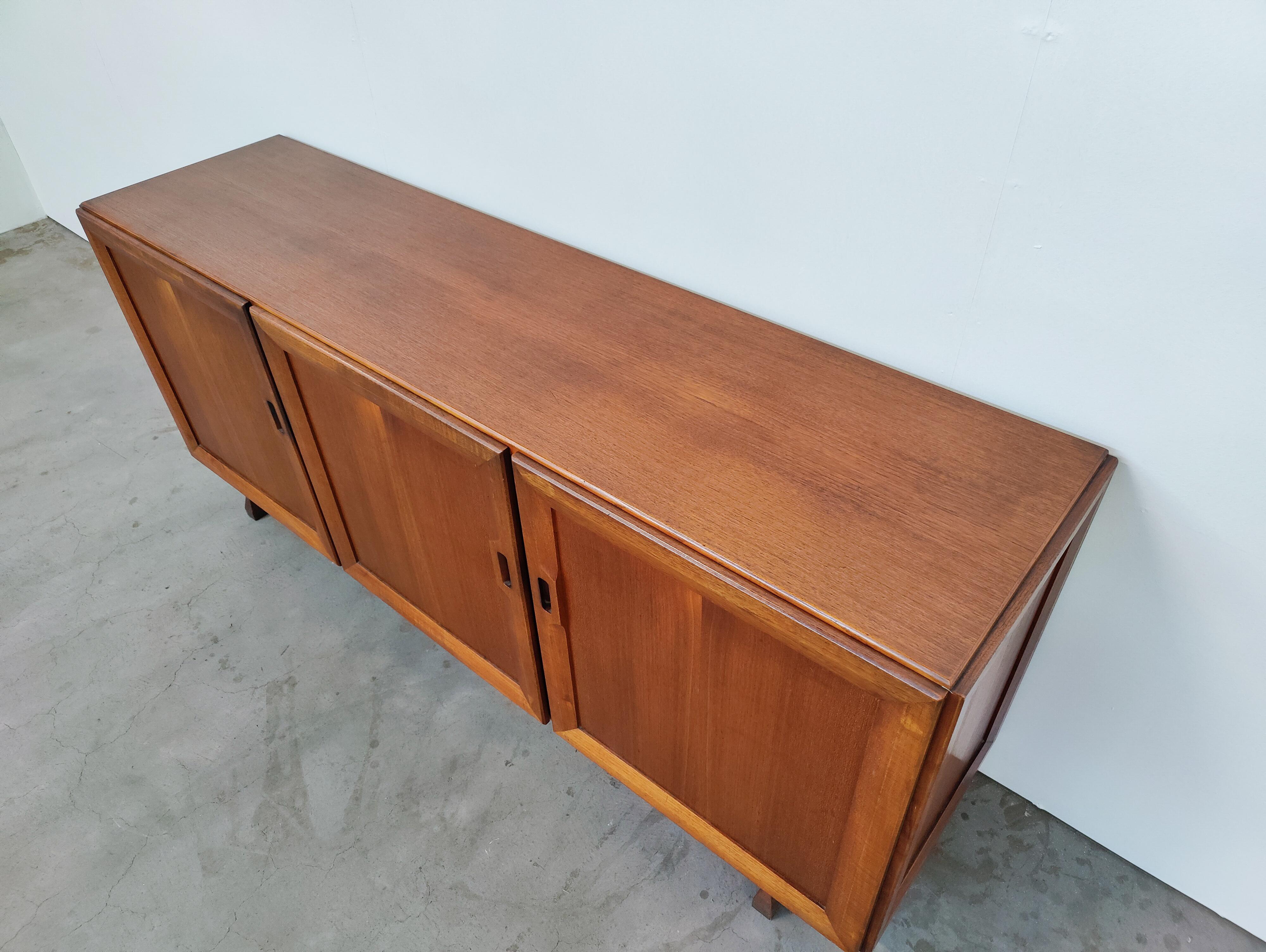 Mid-Century Modern Sideboard MB 51 by Fanco Albini for Poggi, Italy, 1950s In Good Condition In Brussels, BE