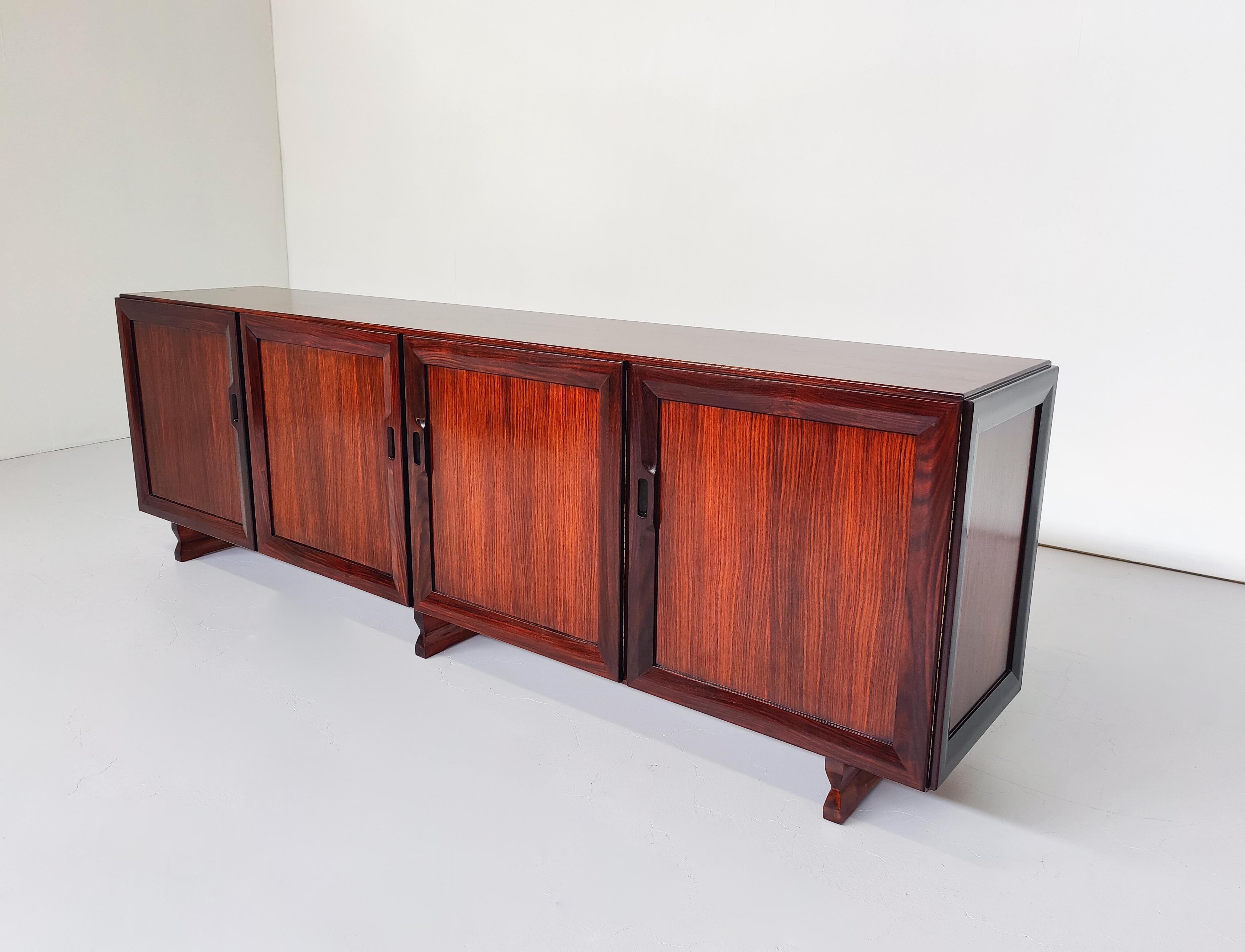 Modernes Sideboard MB15 aus der Mitte des Jahrhunderts von Fanco Albini für Poggi, Italien, 1950er Jahre (Mitte des 20. Jahrhunderts) im Angebot