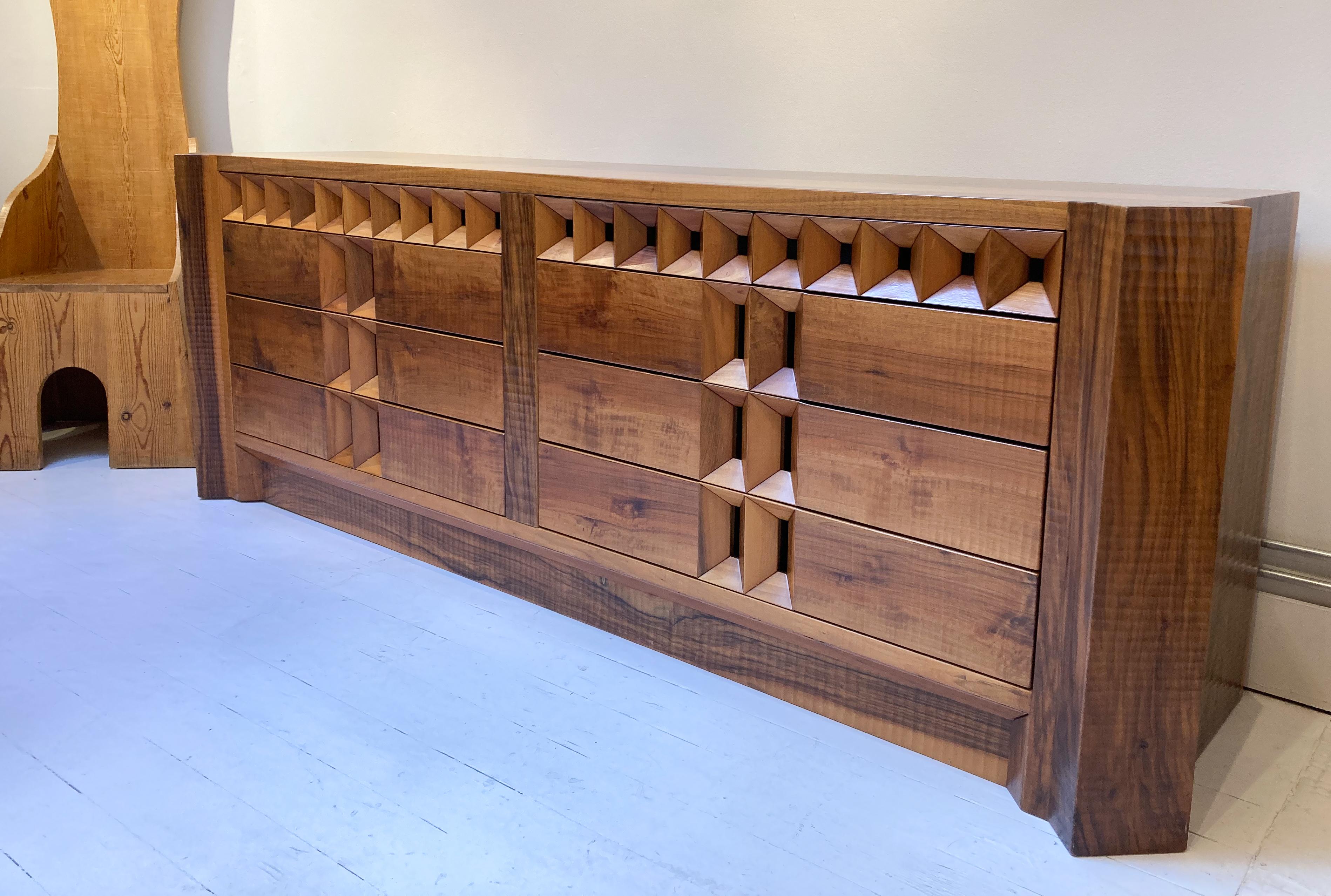 Mid-Century Modern Sideboard with Drawers by Guiseppe Rivadossi, 1970s For Sale 7