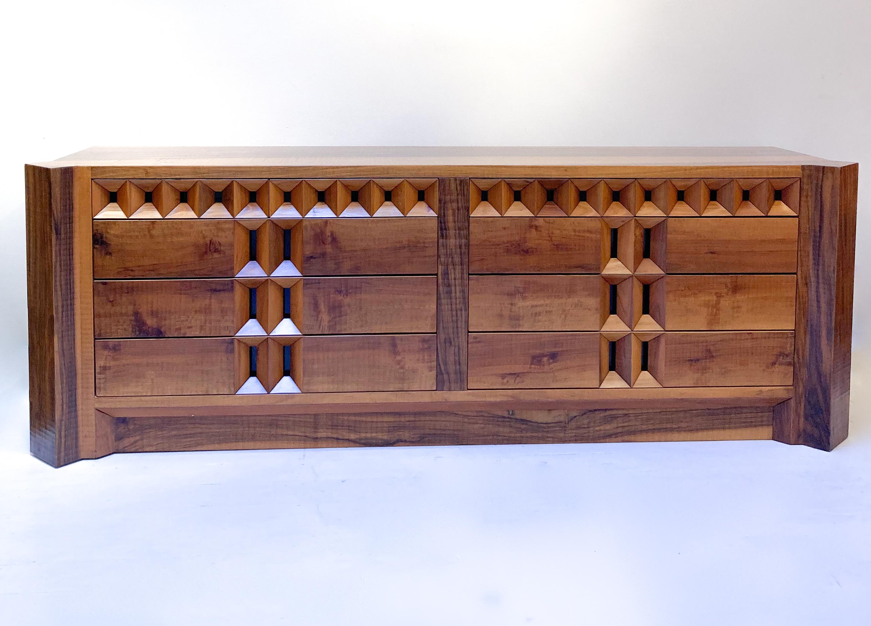 Mid-Century Modern Sideboard with Drawers by Guiseppe Rivadossi, 1970s For Sale 8