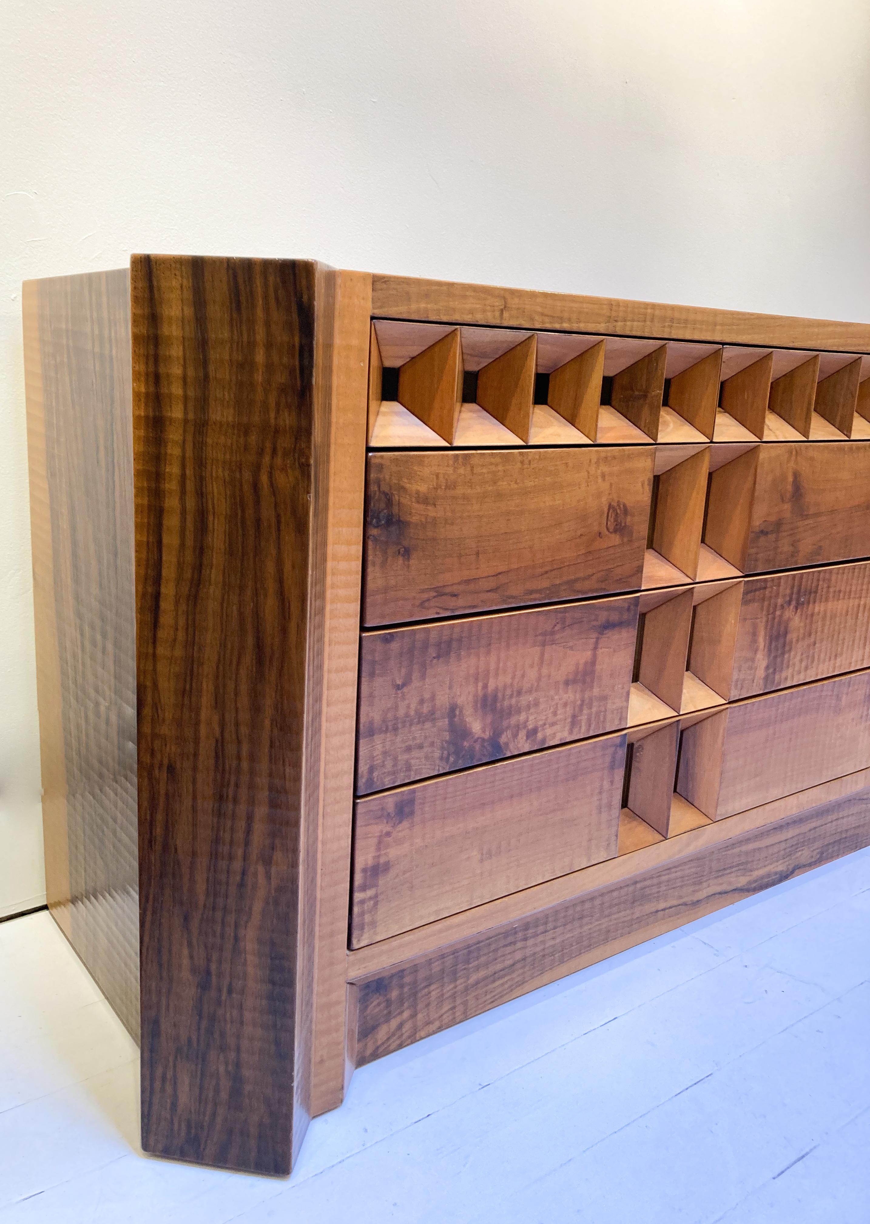 Mid-Century Modern Sideboard with Drawers by Guiseppe Rivadossi, 1970s For Sale 4