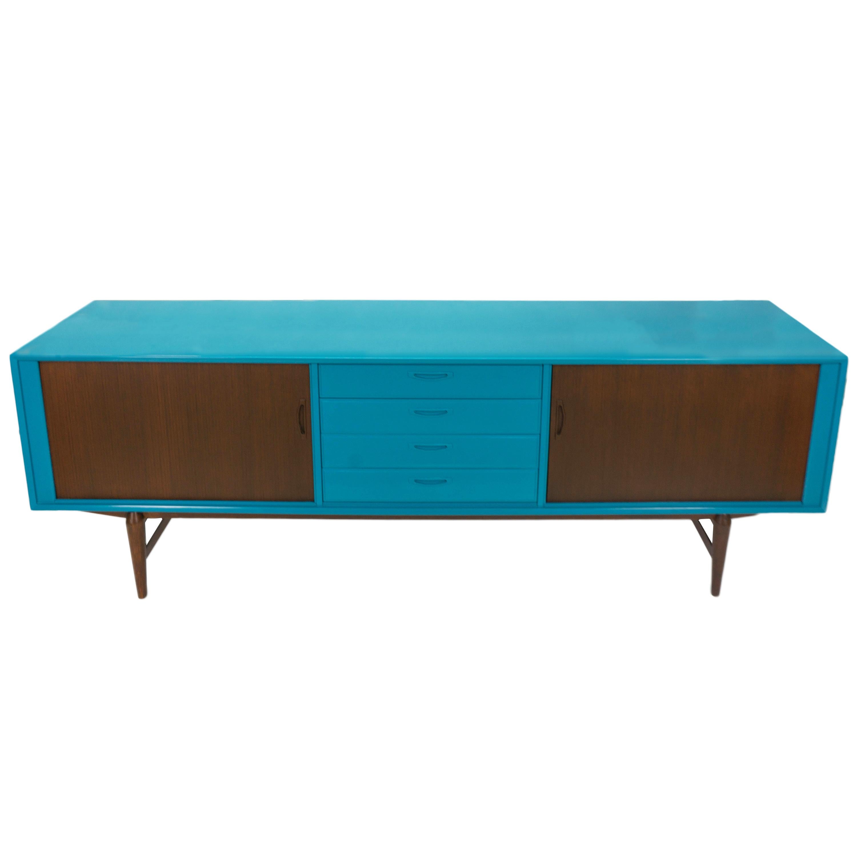 American Mid-Century Modern Sideboard with Drawers For Sale