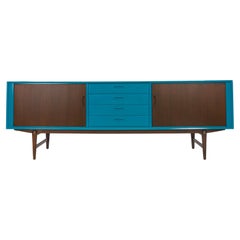 Mid-Century Modern Sideboard mit Schubladen