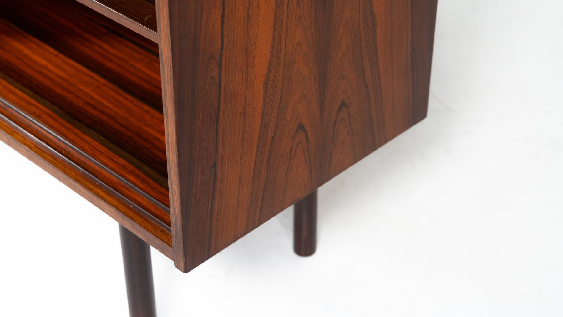Credenza moderna di metà secolo, Wood e vimini, Italia, anni '60 in vendita 1