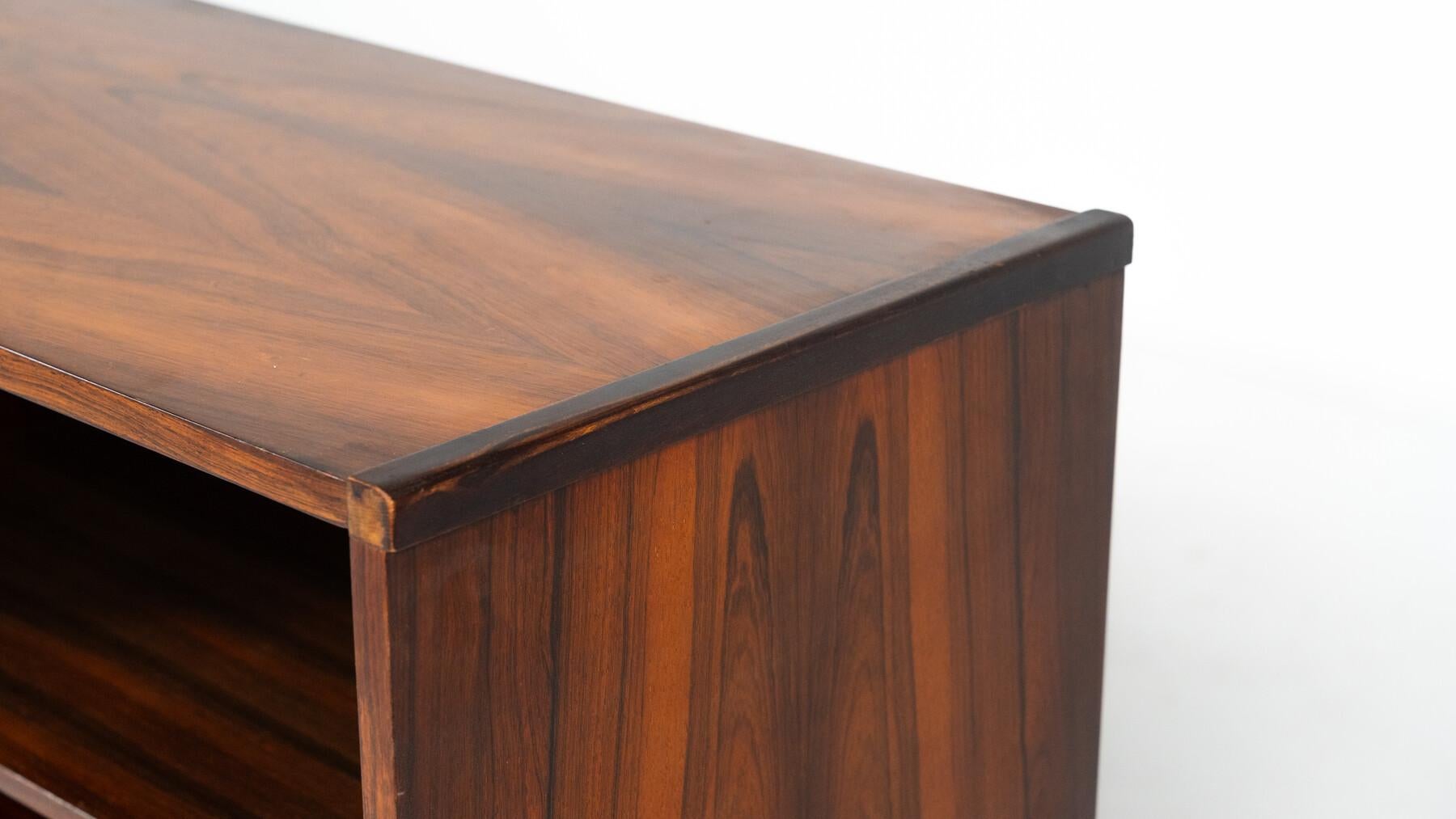 Credenza moderna di metà secolo, Wood e vimini, Italia, anni '60 in vendita 2