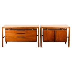 Moderne Sideboards / Schränke aus der Mitte des Jahrhunderts von Vladimir Kagan aus dem Jahr 1961.