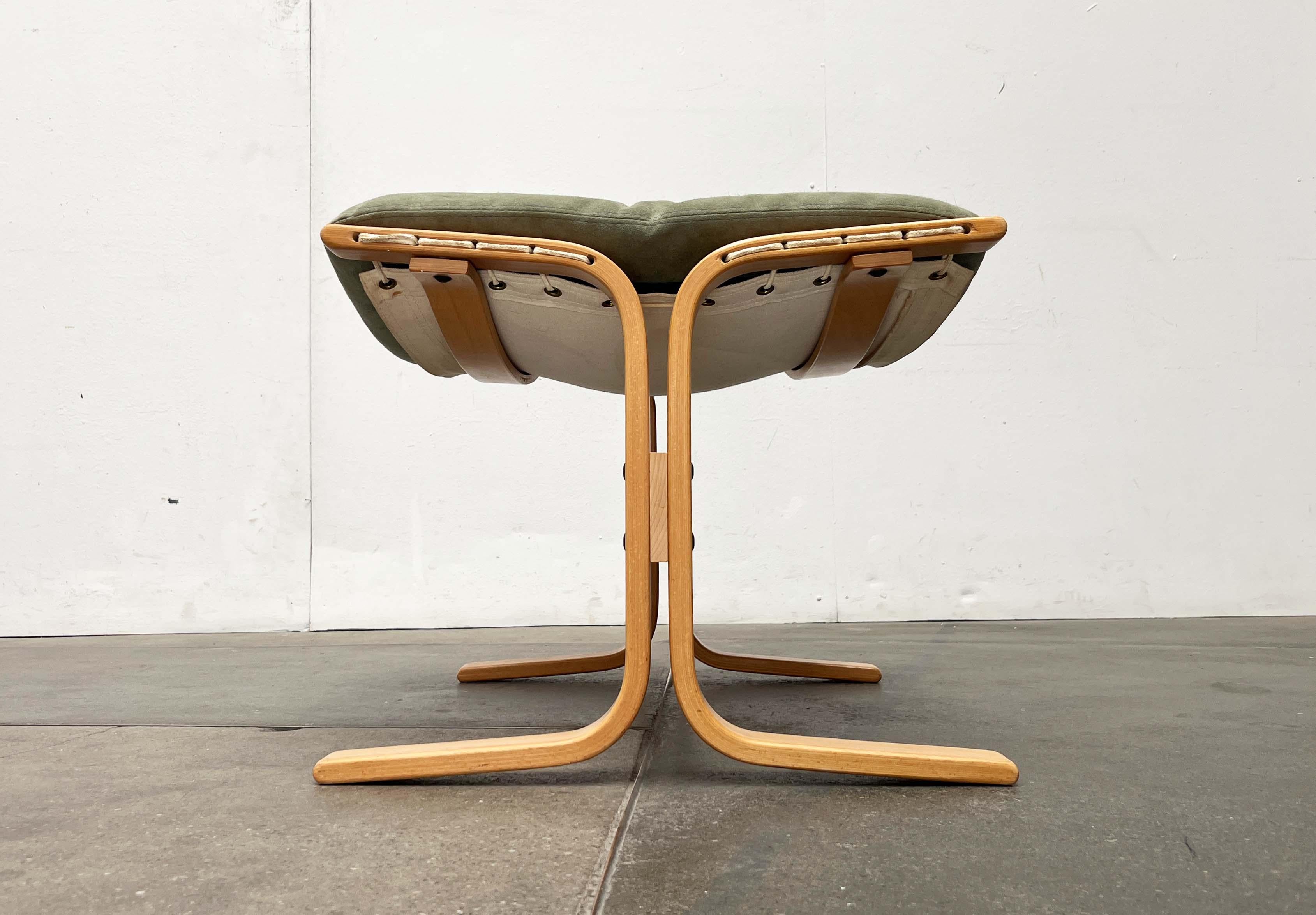 Sgabello Siesta moderno di metà secolo Greene & Greene in pelle nubuk Ingmar Relling Westnofa in vendita 3