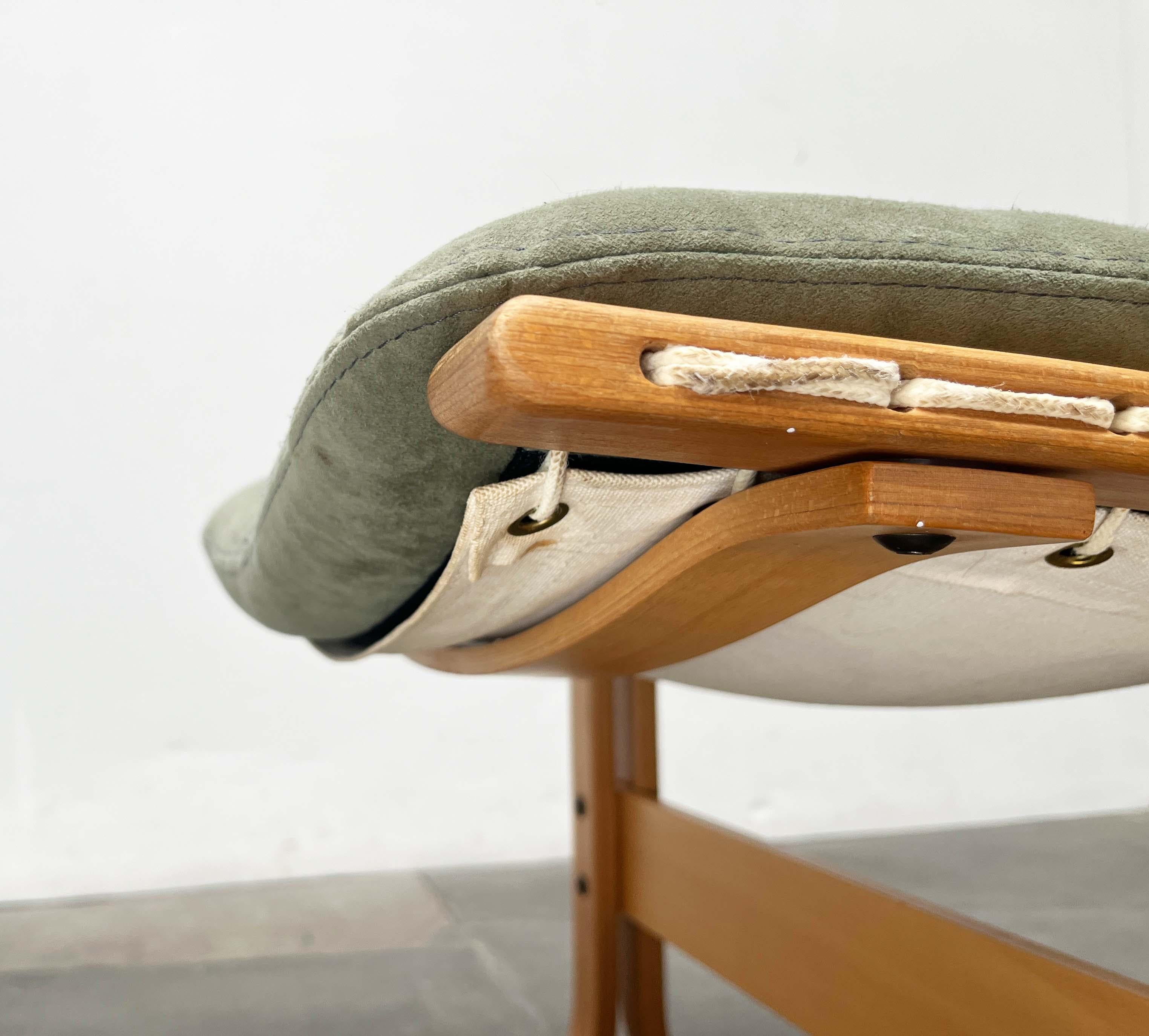 Sgabello Siesta moderno di metà secolo Greene & Greene in pelle nubuk Ingmar Relling Westnofa in vendita 4