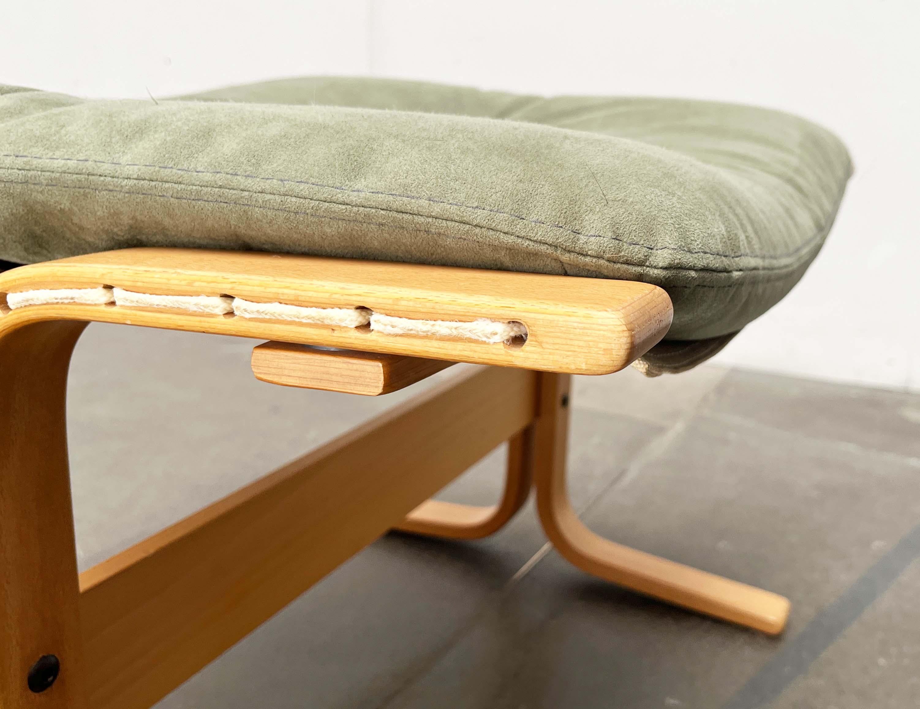 Sgabello Siesta moderno di metà secolo Greene & Greene in pelle nubuk Ingmar Relling Westnofa in vendita 6